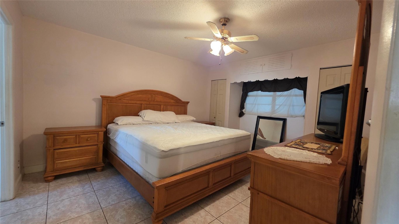 Hawaiian Gardens - Residential