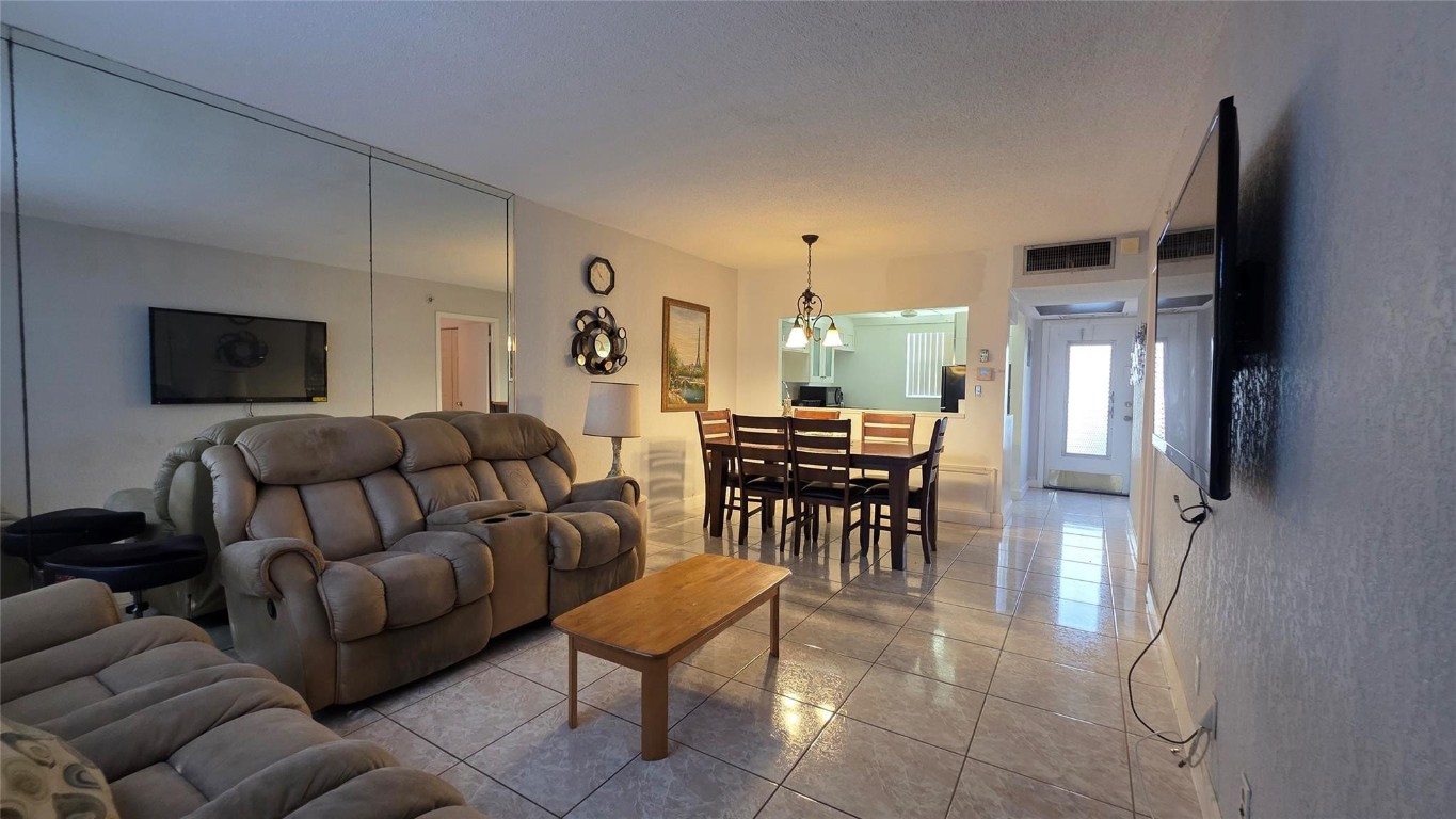 Hawaiian Gardens - Residential