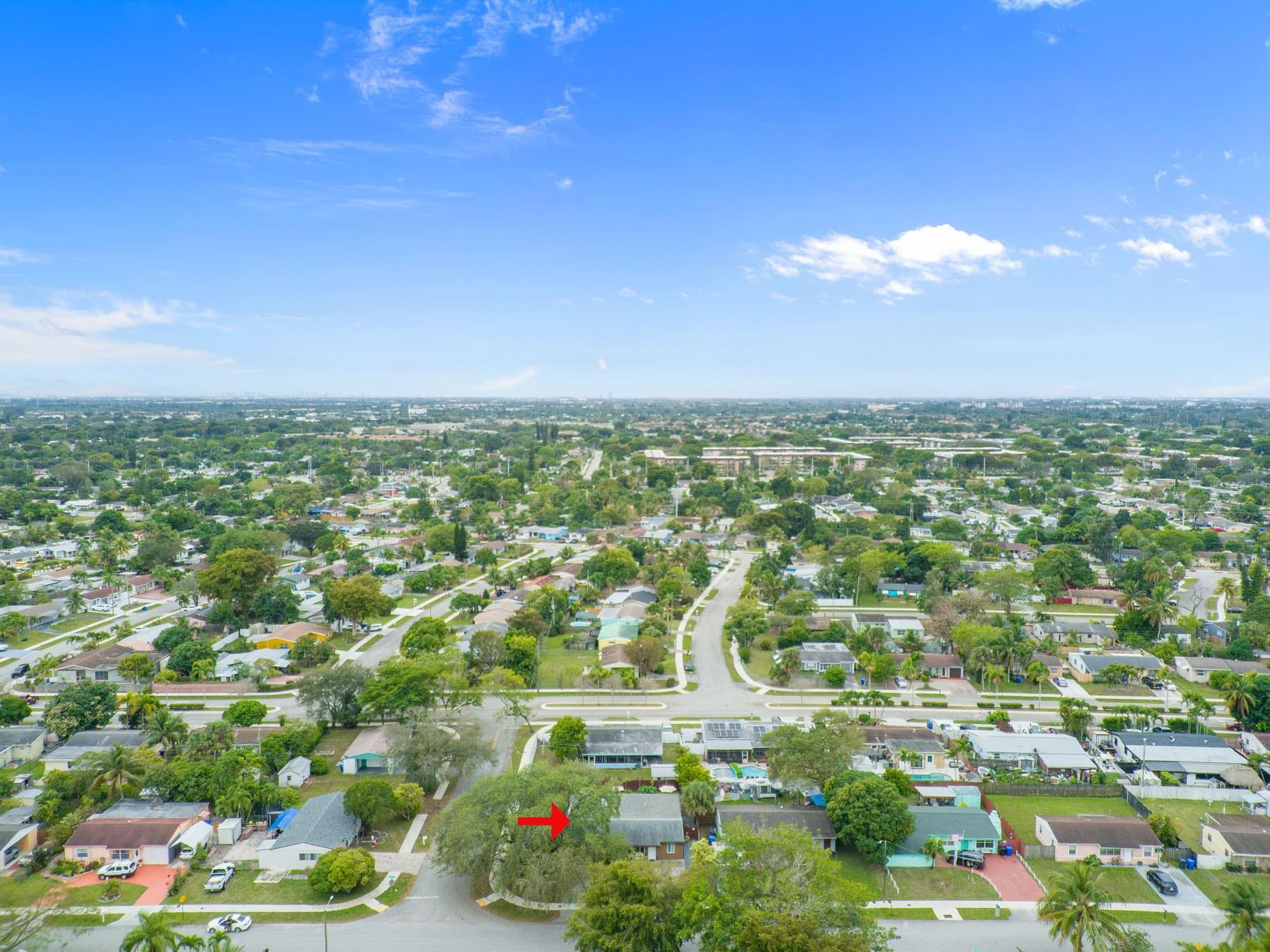BROADVIEW COUNTRY CLUB - Residential