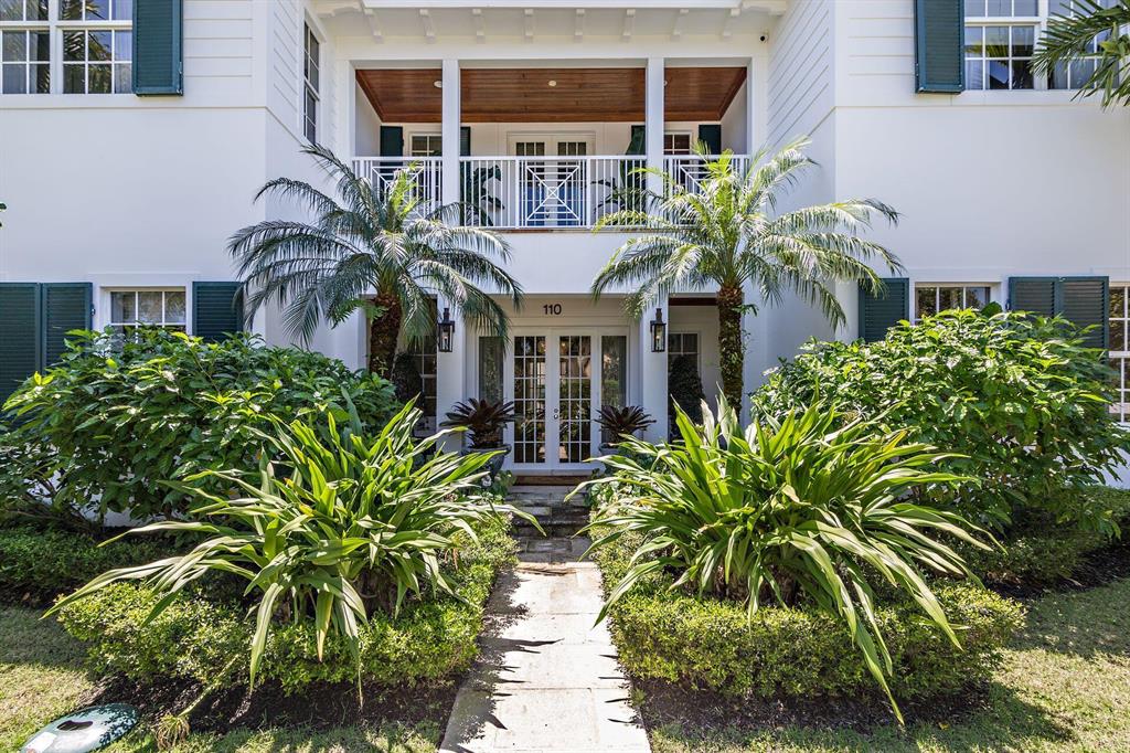EDGEWATER - Residential