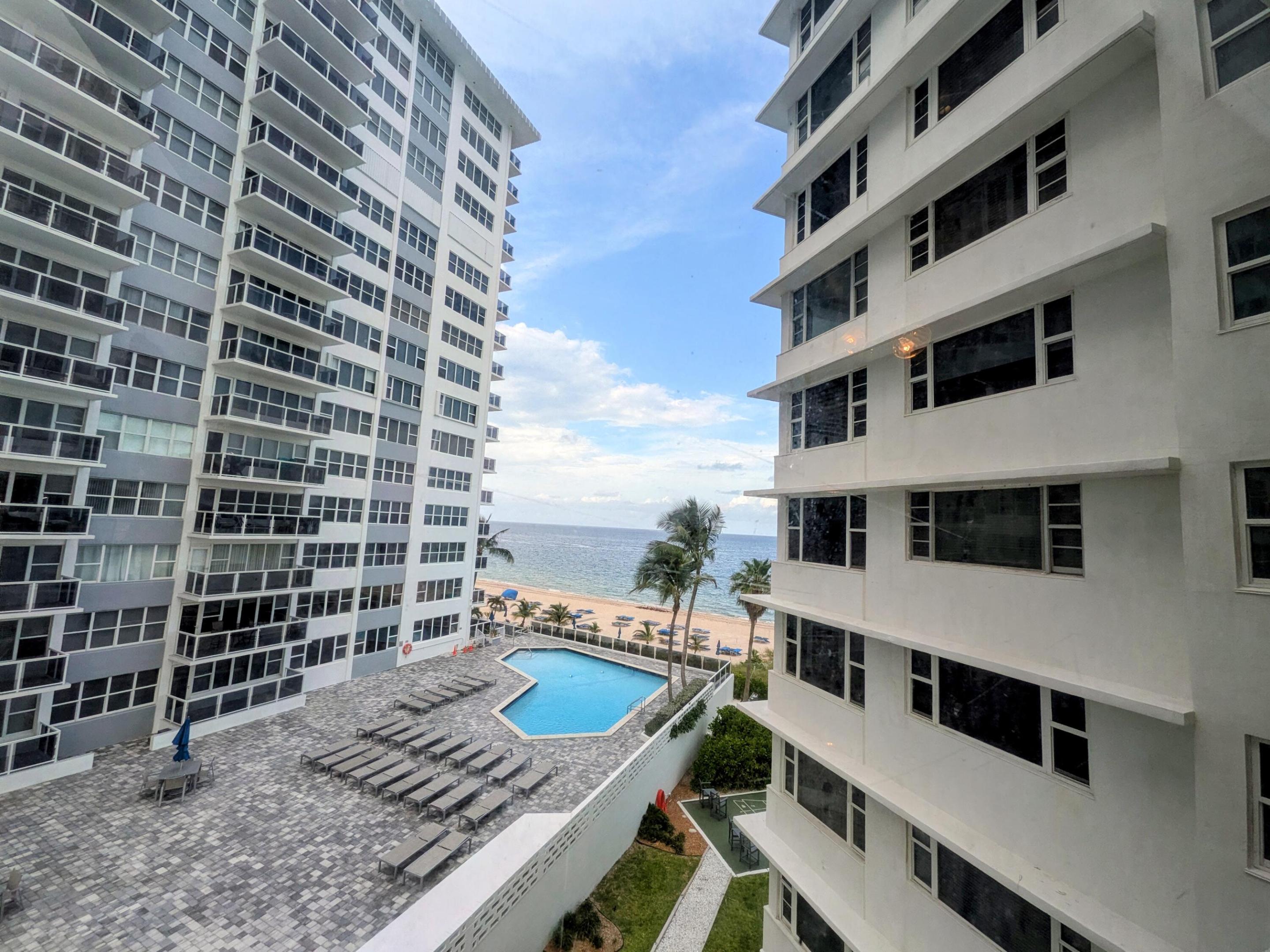 EDGEWATER ARMS CO-OP - Residential