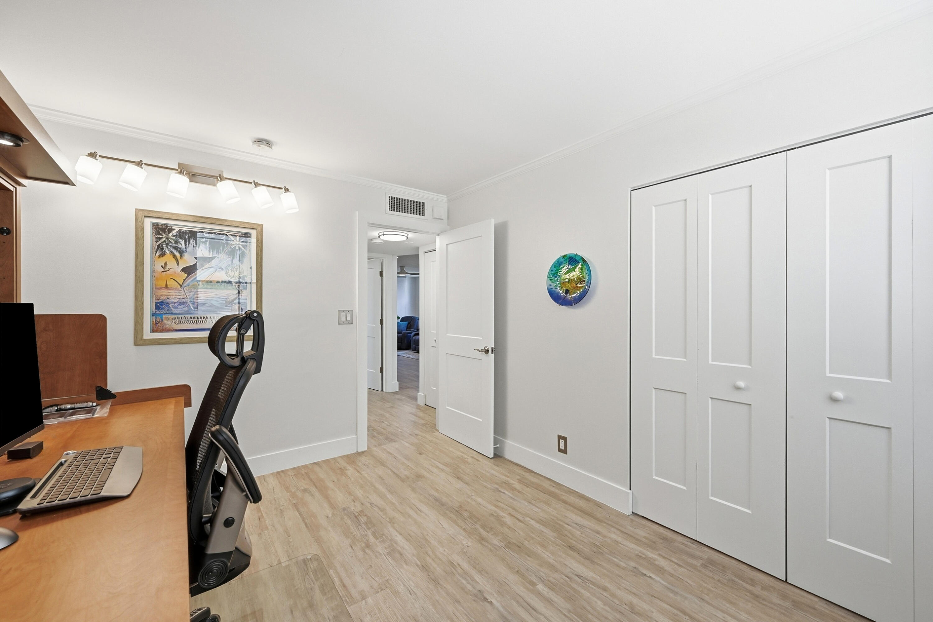Island Club 1 - Residential