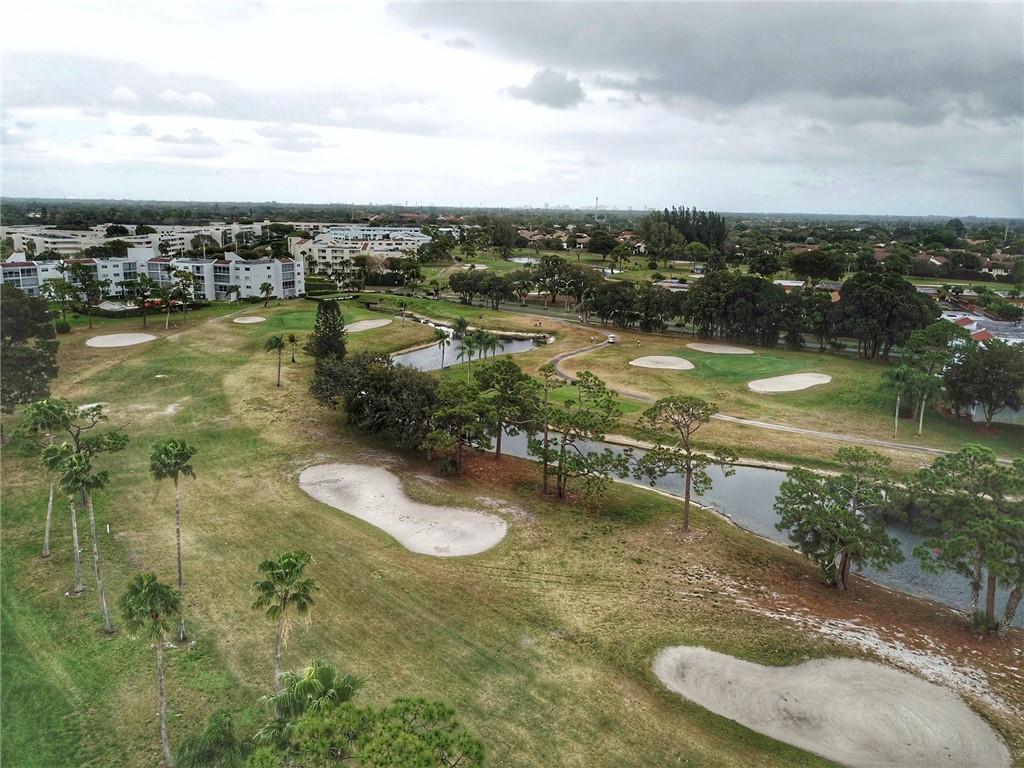 ESSEX AT POINCIANA CONDO - Residential