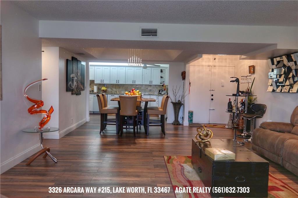 ESSEX AT POINCIANA CONDO - Residential