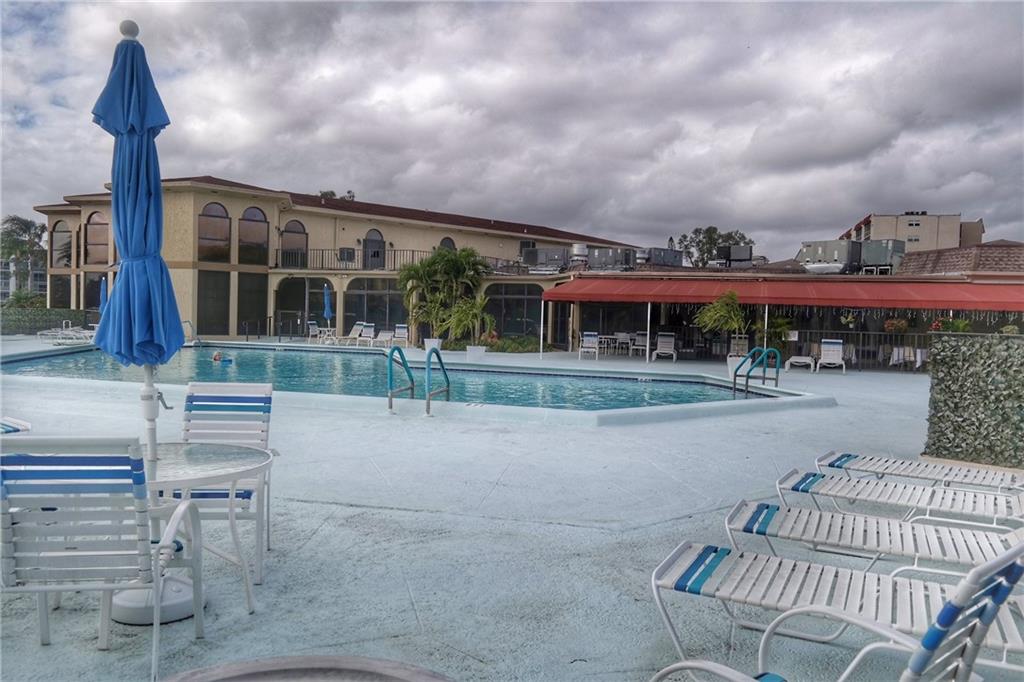 ESSEX AT POINCIANA CONDO - Residential