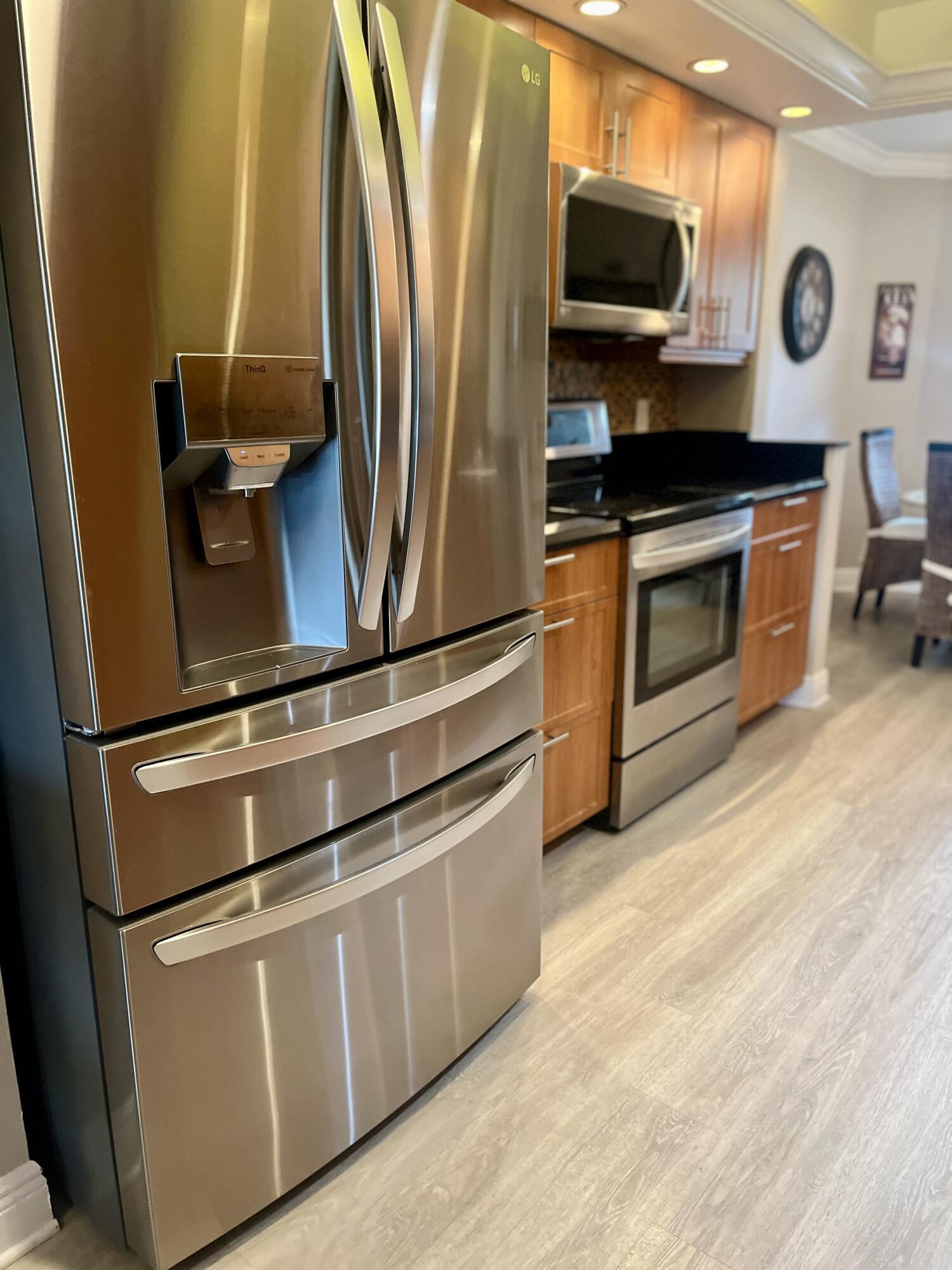 ANDROS VILLAGE WYNMOOR - Residential Lease