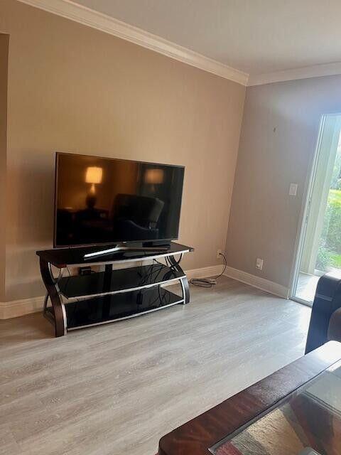 ANDROS VILLAGE WYNMOOR - Residential Lease