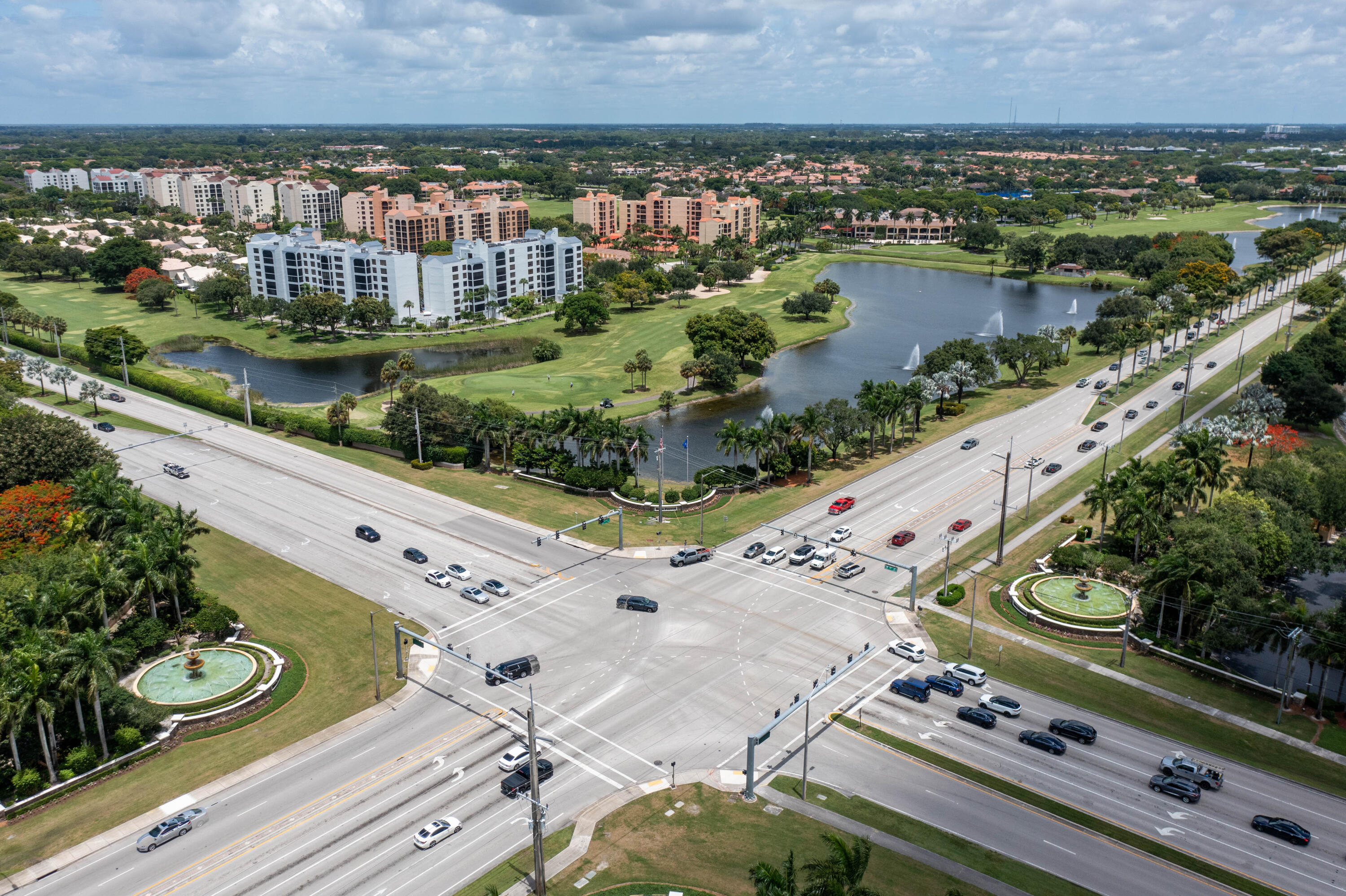 LA PAZ AT BOCA POINTE - Residential