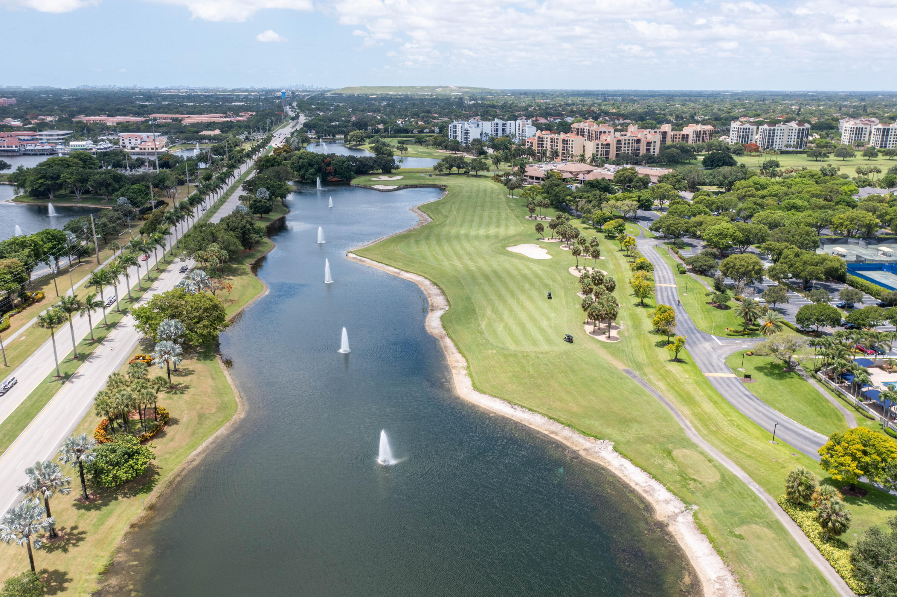 LA PAZ AT BOCA POINTE - Residential