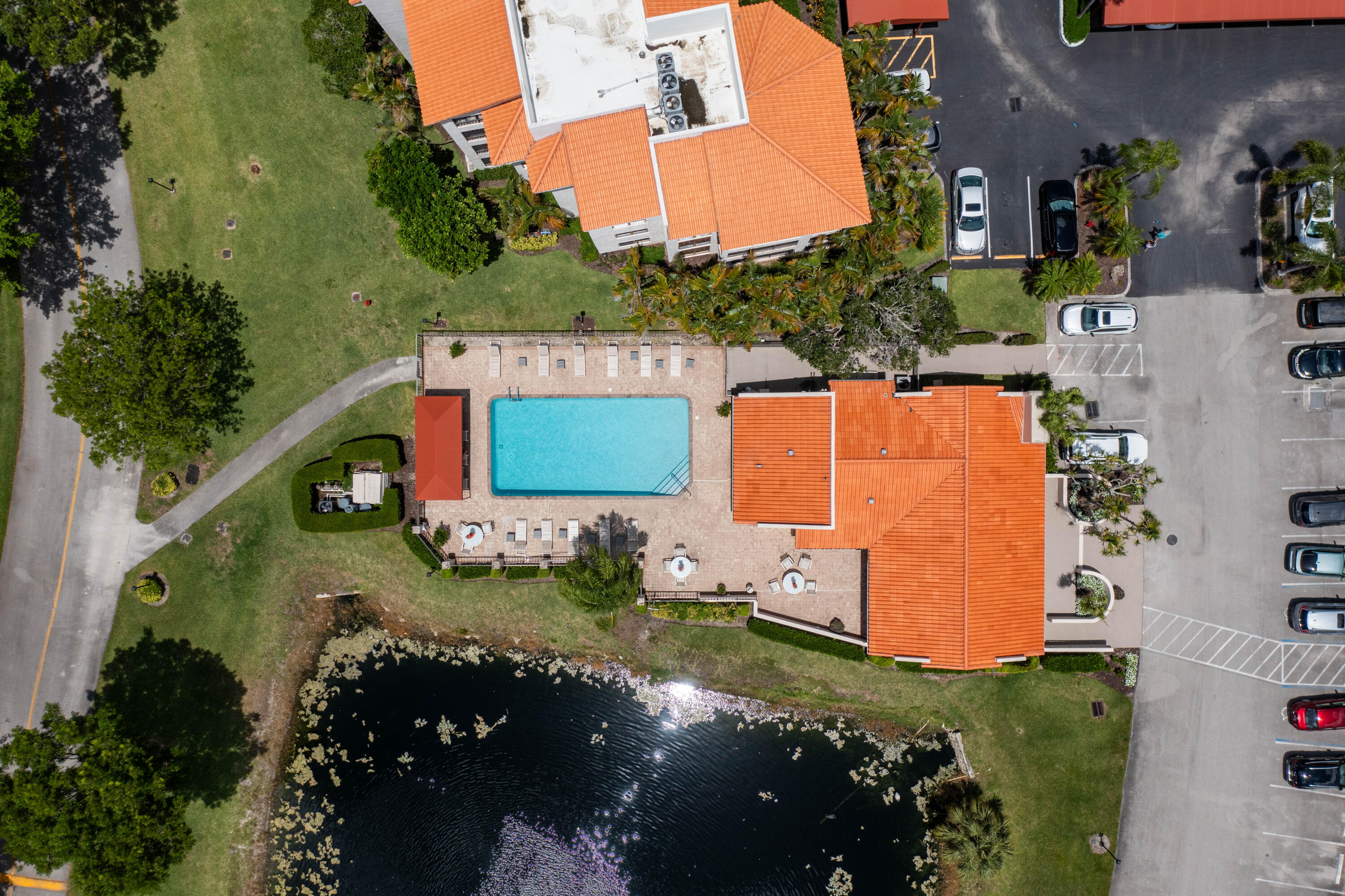 LA PAZ AT BOCA POINTE - Residential