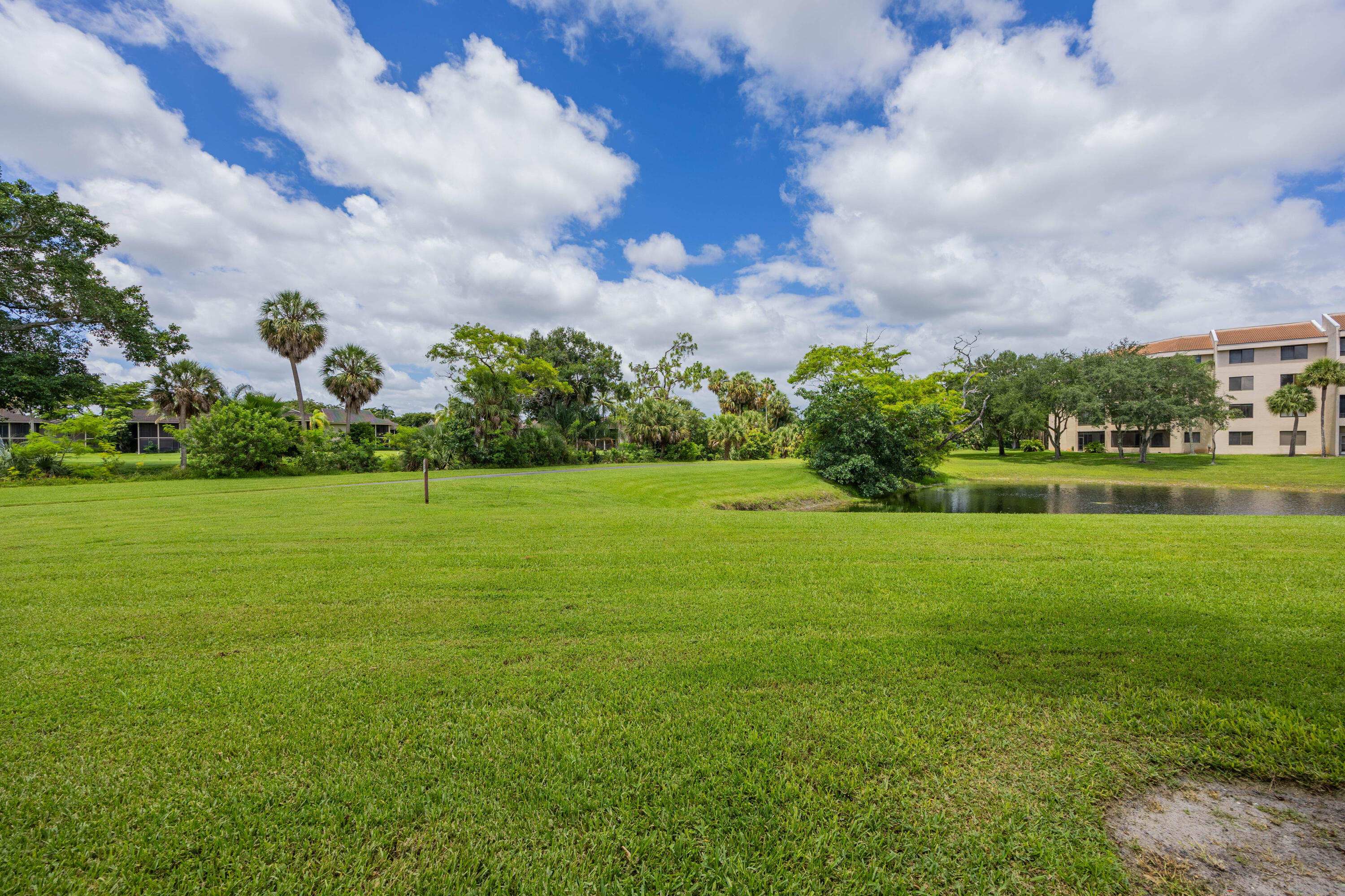 LA PAZ AT BOCA POINTE - Residential