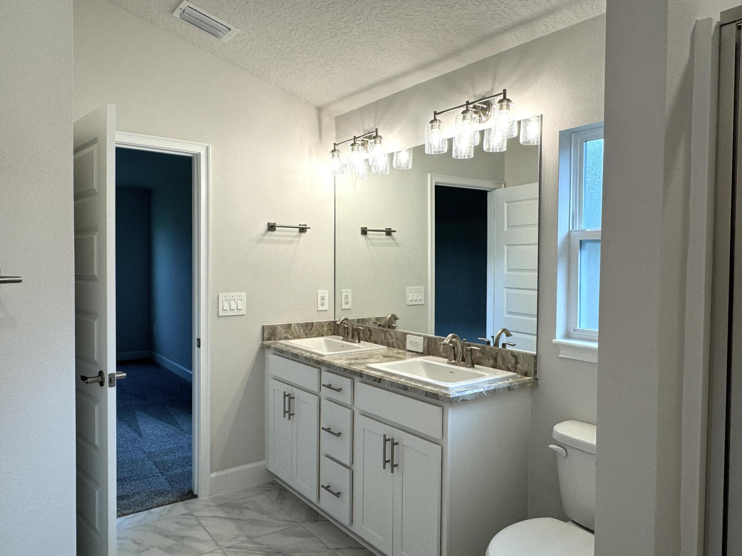 WATERSTONE PHASE THREE - Residential