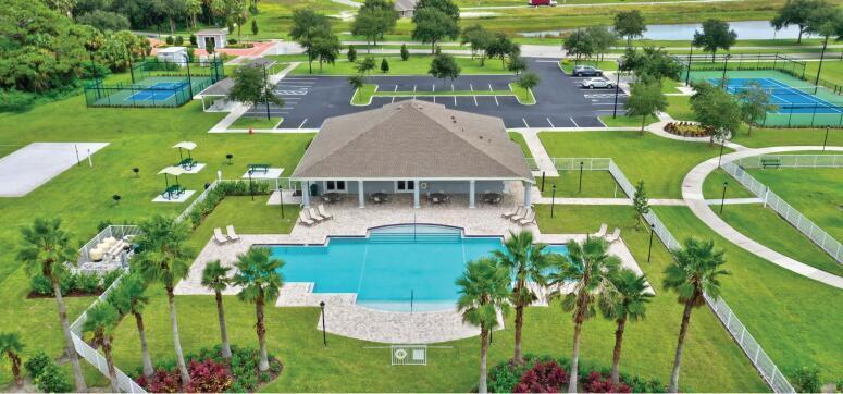 WATERSTONE PHASE THREE - Residential