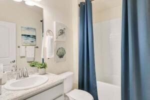 WATERSTONE PHASE THREE - Residential