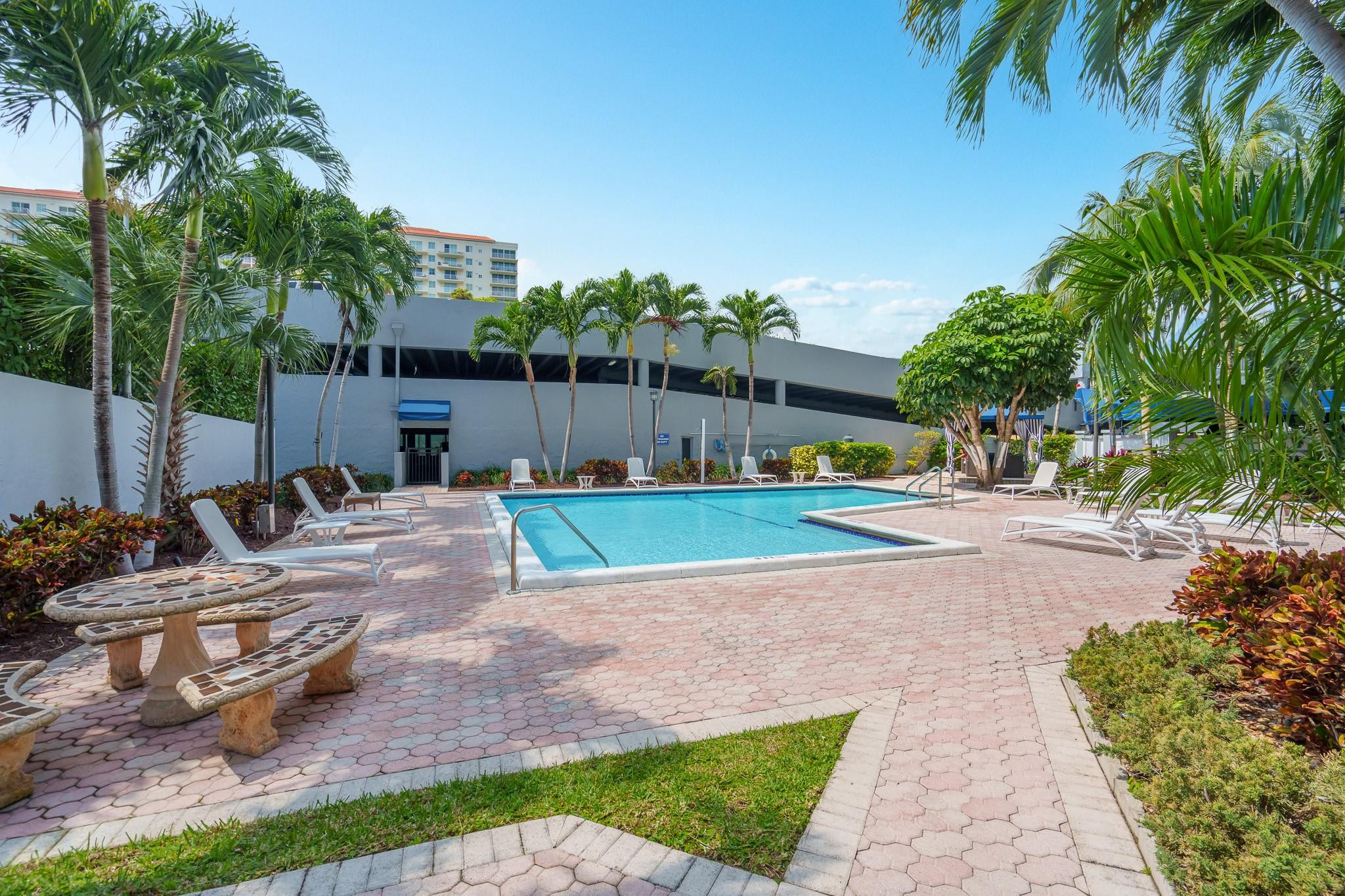 GALT OCEAN TERRACE CONDO - Residential