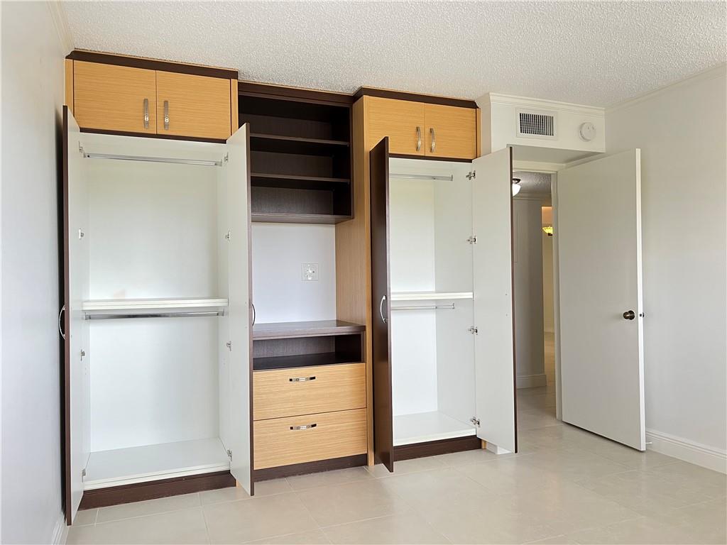 POINCIANA - Residential
