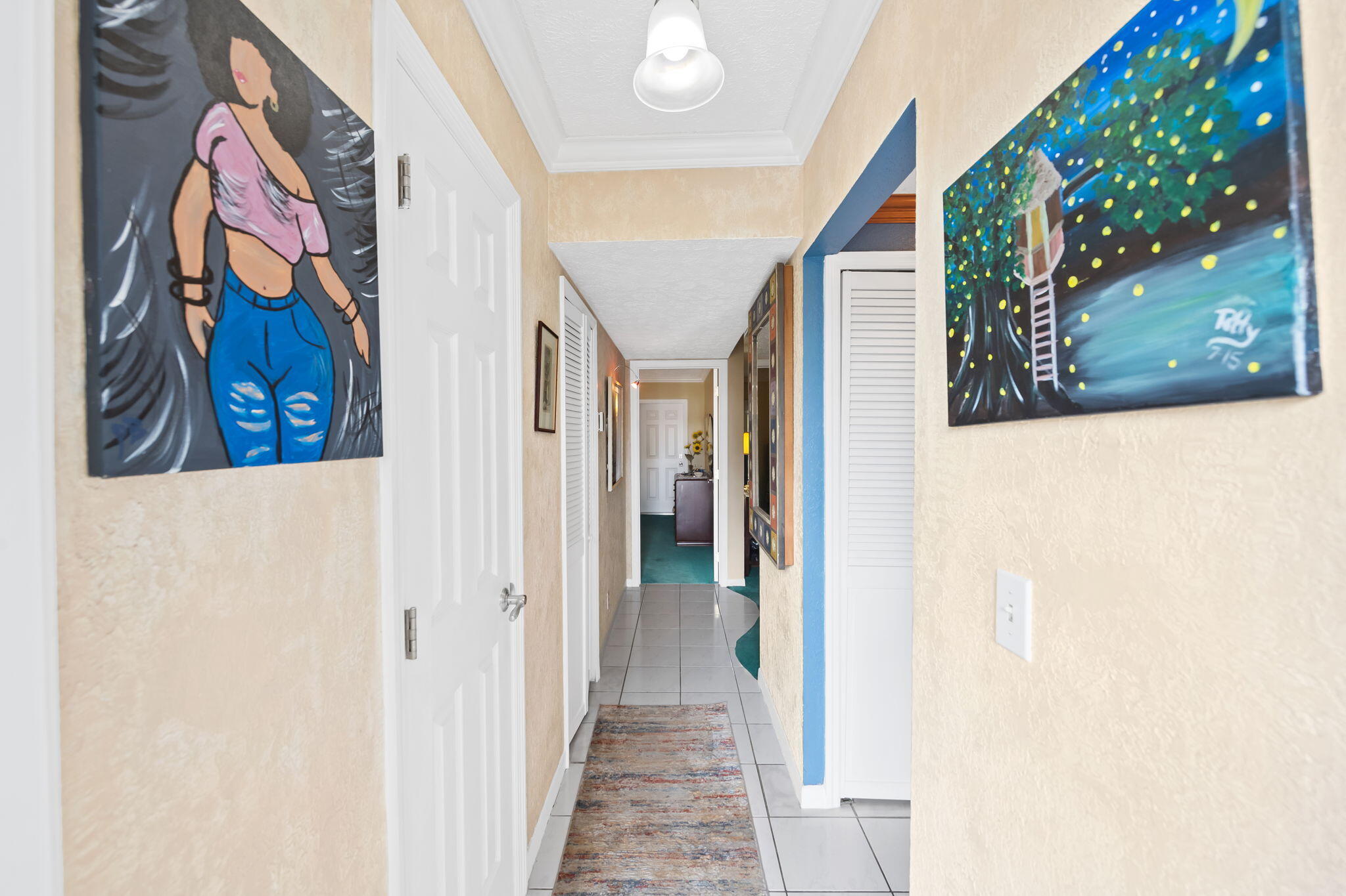 CANONGATE CONDOMINIUM - Residential