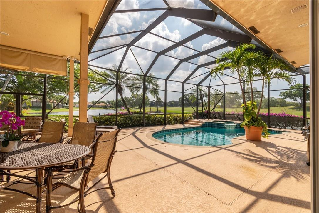 WESTON HILLS GRAND OAKS - Residential