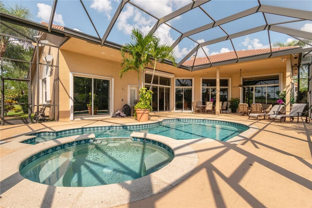 WESTON HILLS GRAND OAKS - Residential