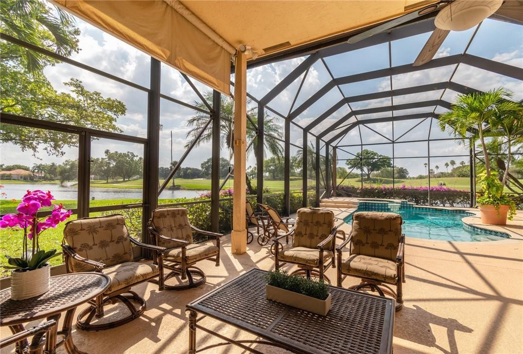 WESTON HILLS GRAND OAKS - Residential