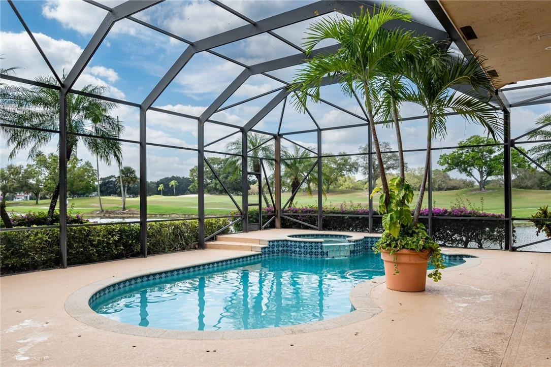 WESTON HILLS GRAND OAKS - Residential