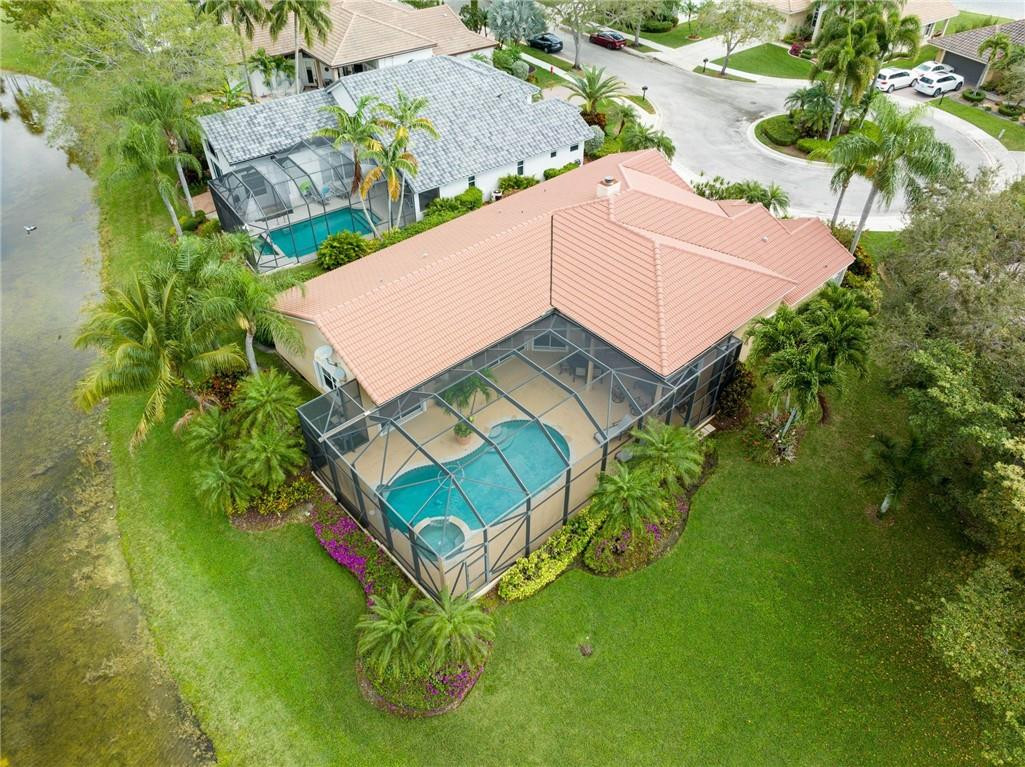WESTON HILLS GRAND OAKS - Residential