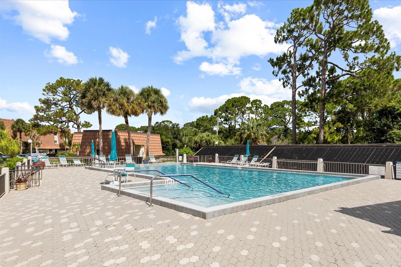TARPON BAY YACHT CLUB CONDOMINIUM H - Residential