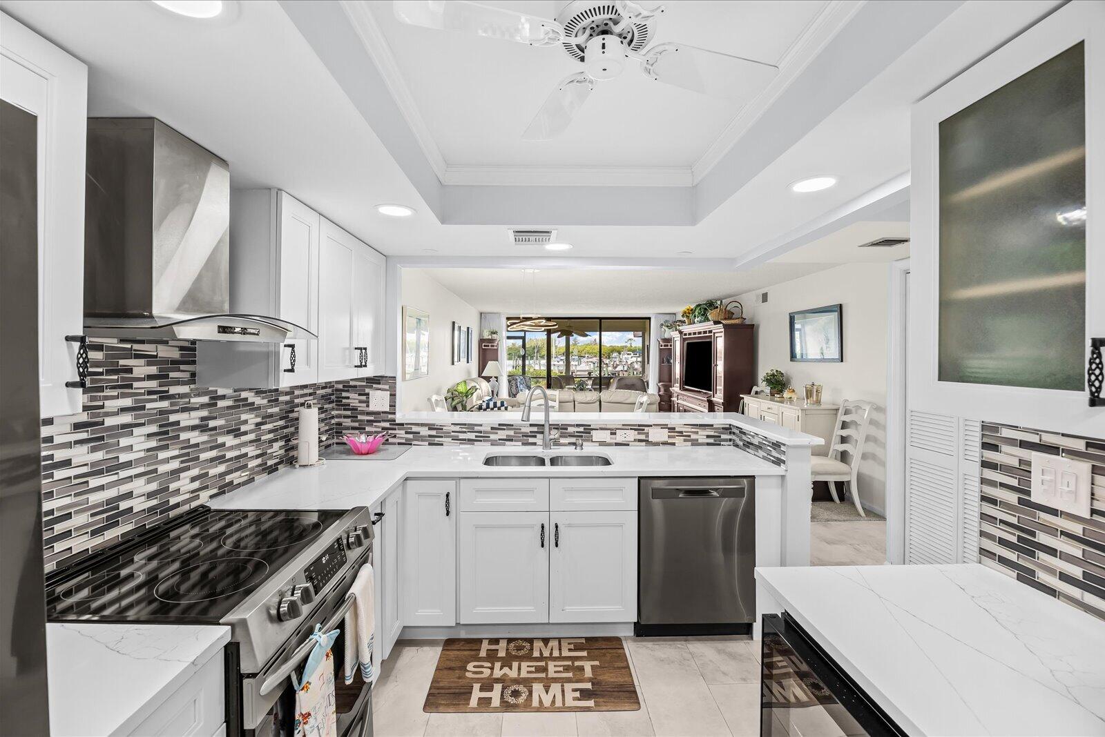 TARPON BAY YACHT CLUB CONDOMINIUM H - Residential