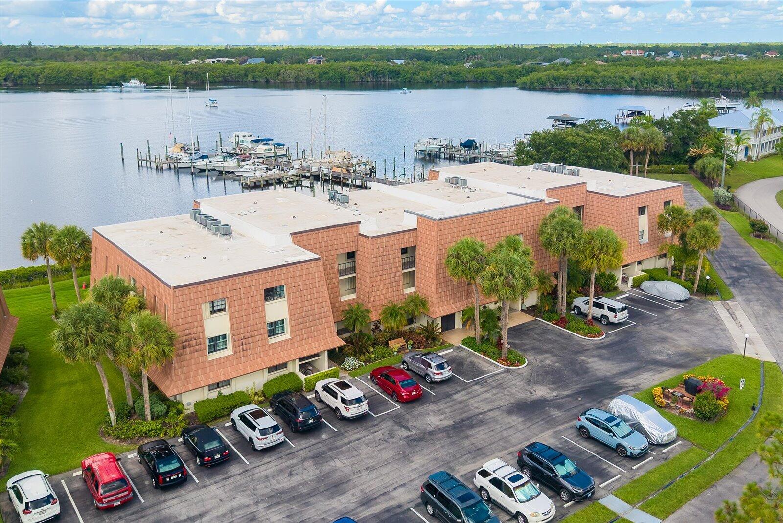 TARPON BAY YACHT CLUB CONDOMINIUM H - Residential