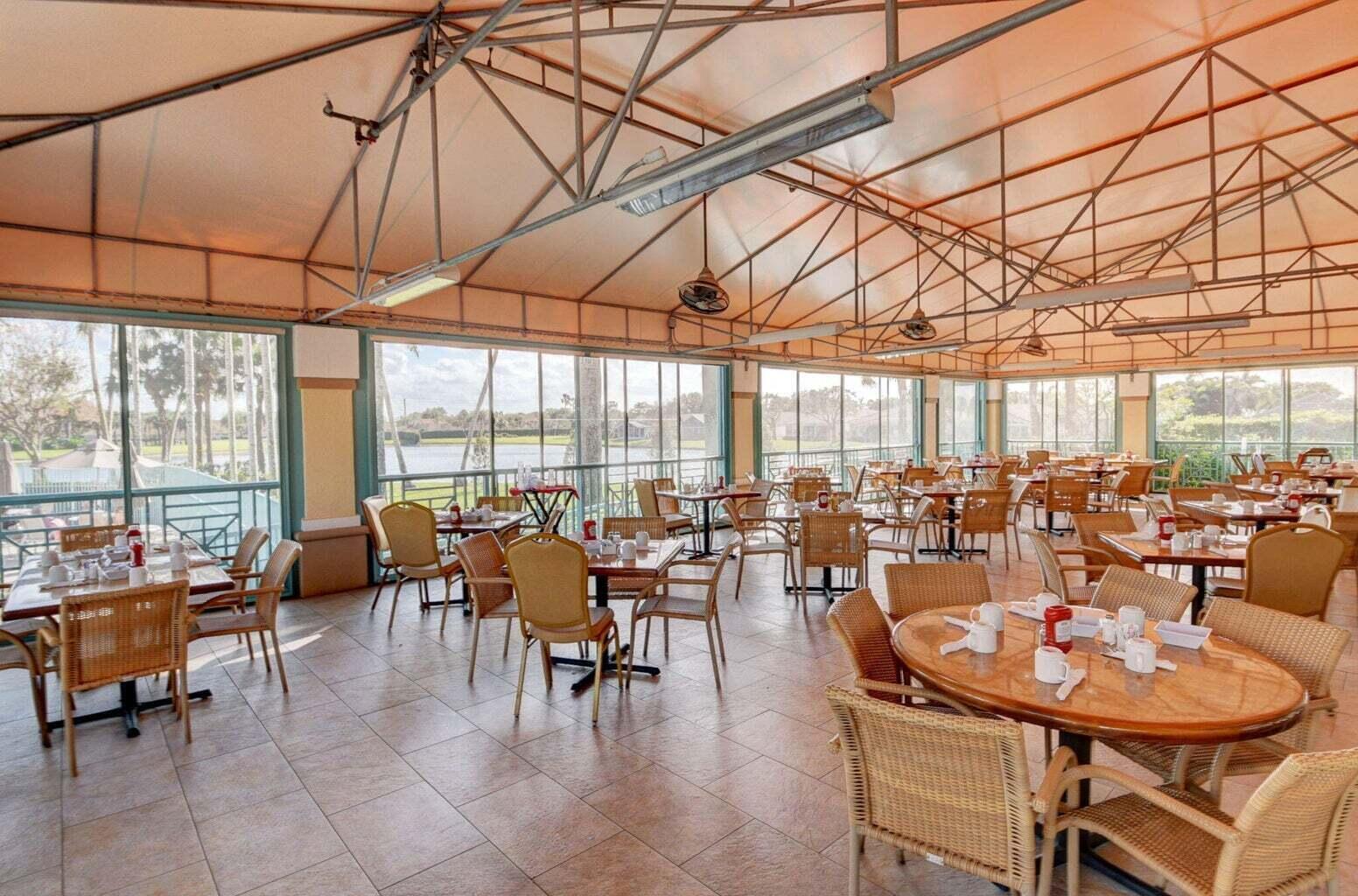 CORAL LAKES IV - Residential Lease