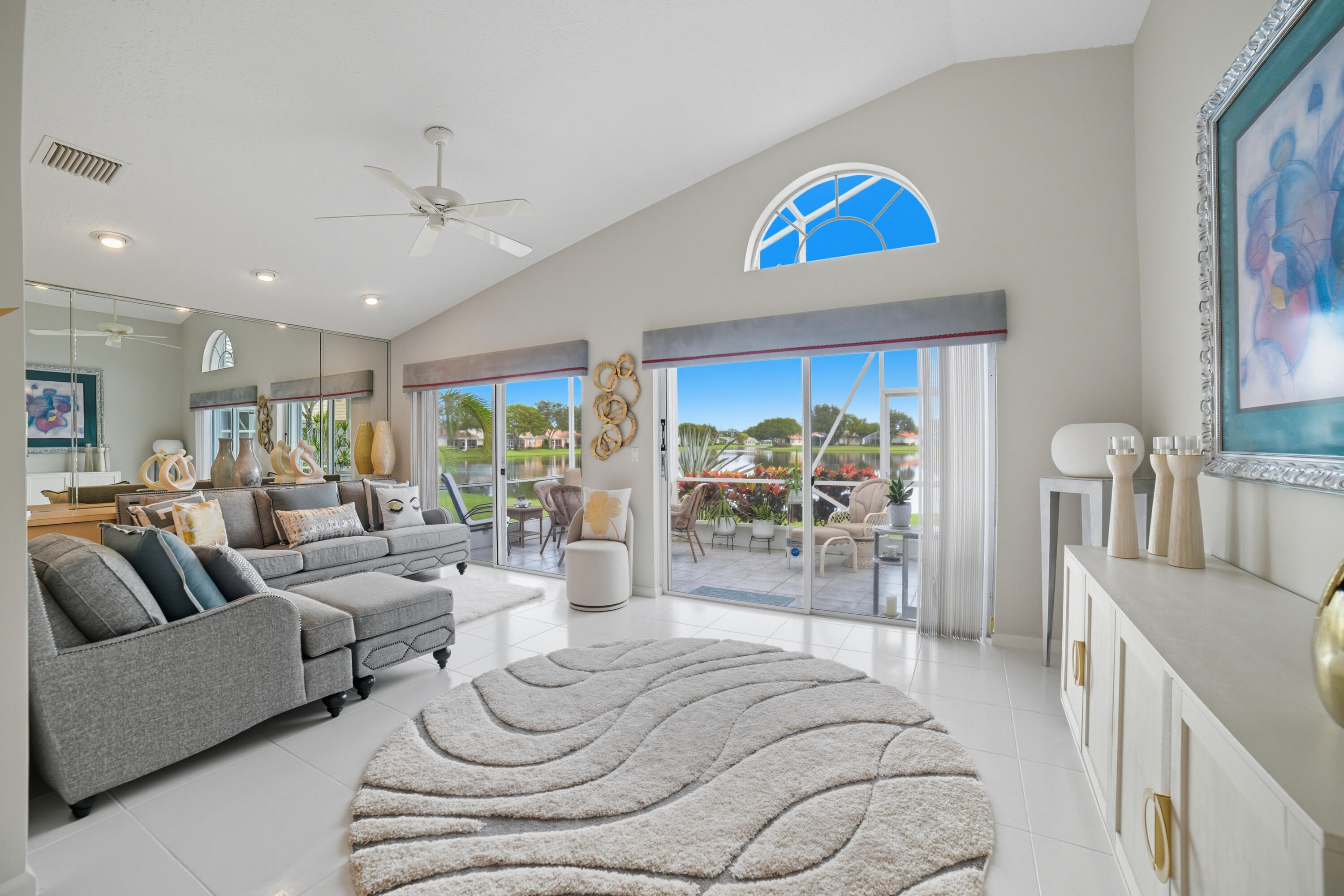 CORAL LAKES IV - Residential Lease