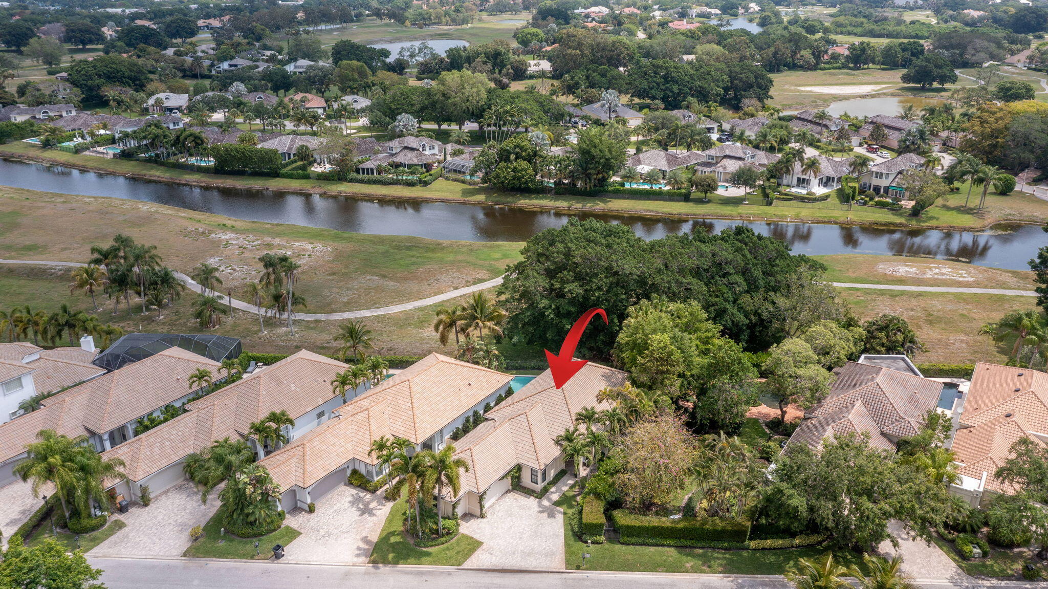 EAGLES LANDING OF P B POLO AND COUNTRY CLUB - Residential Lease