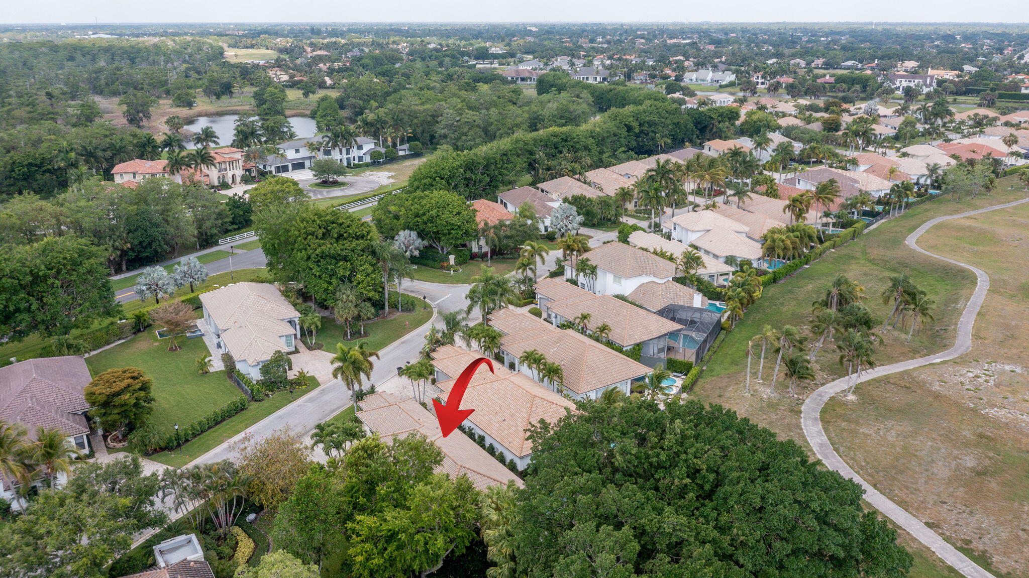 EAGLES LANDING OF P B POLO AND COUNTRY CLUB - Residential Lease