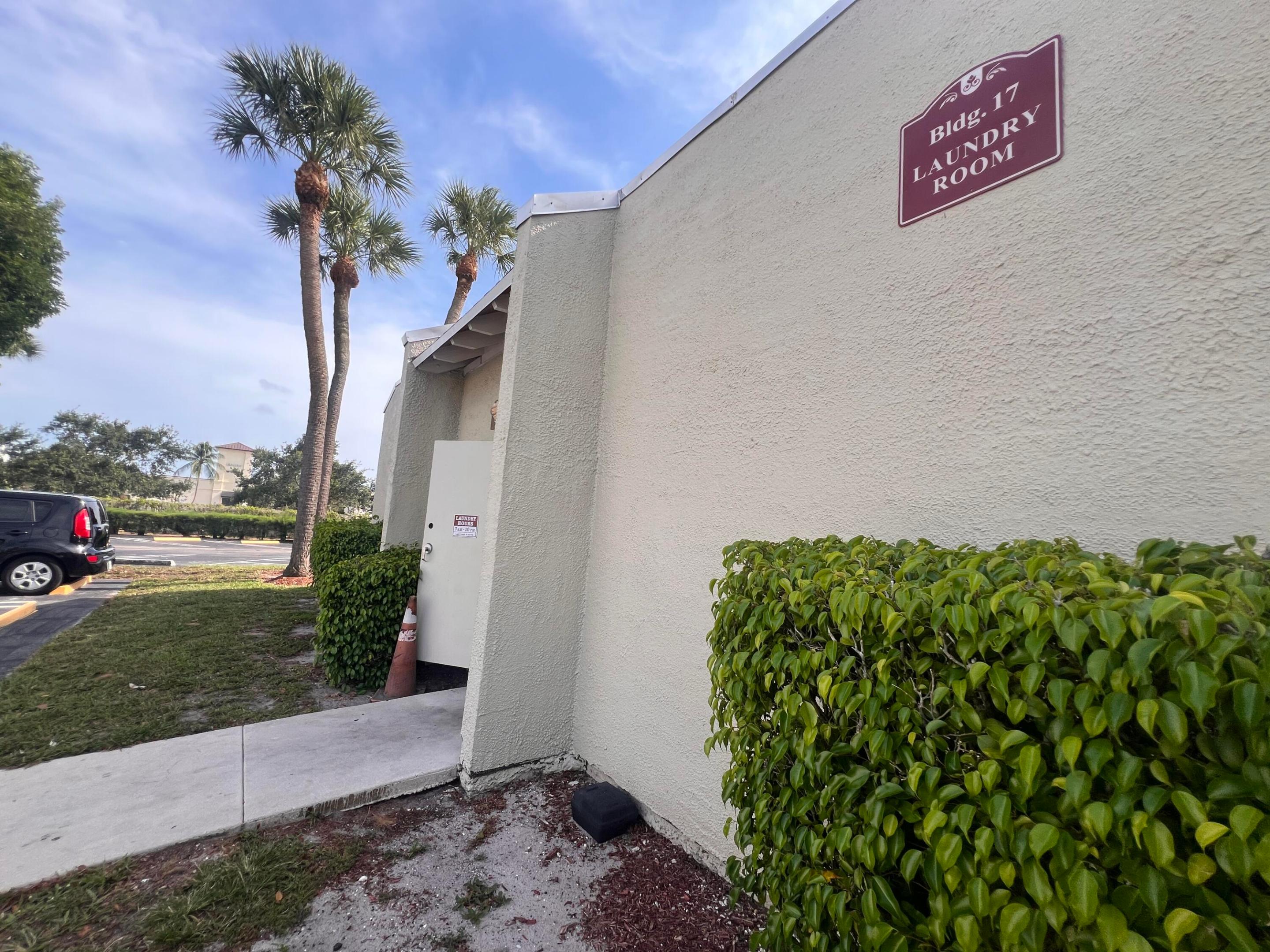 CROSS CREEK CONDO - Residential Lease