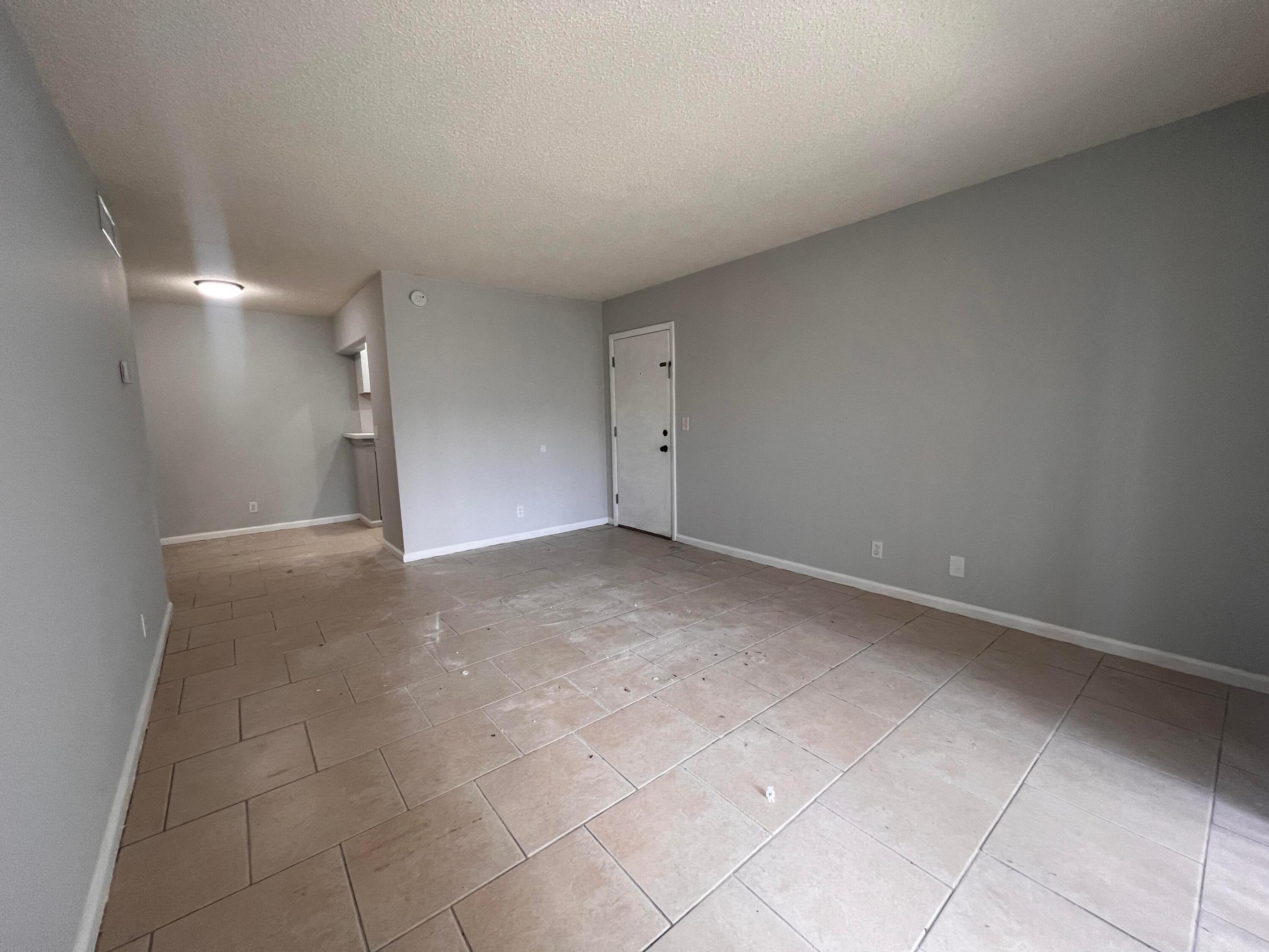 CROSS CREEK CONDO - Residential Lease