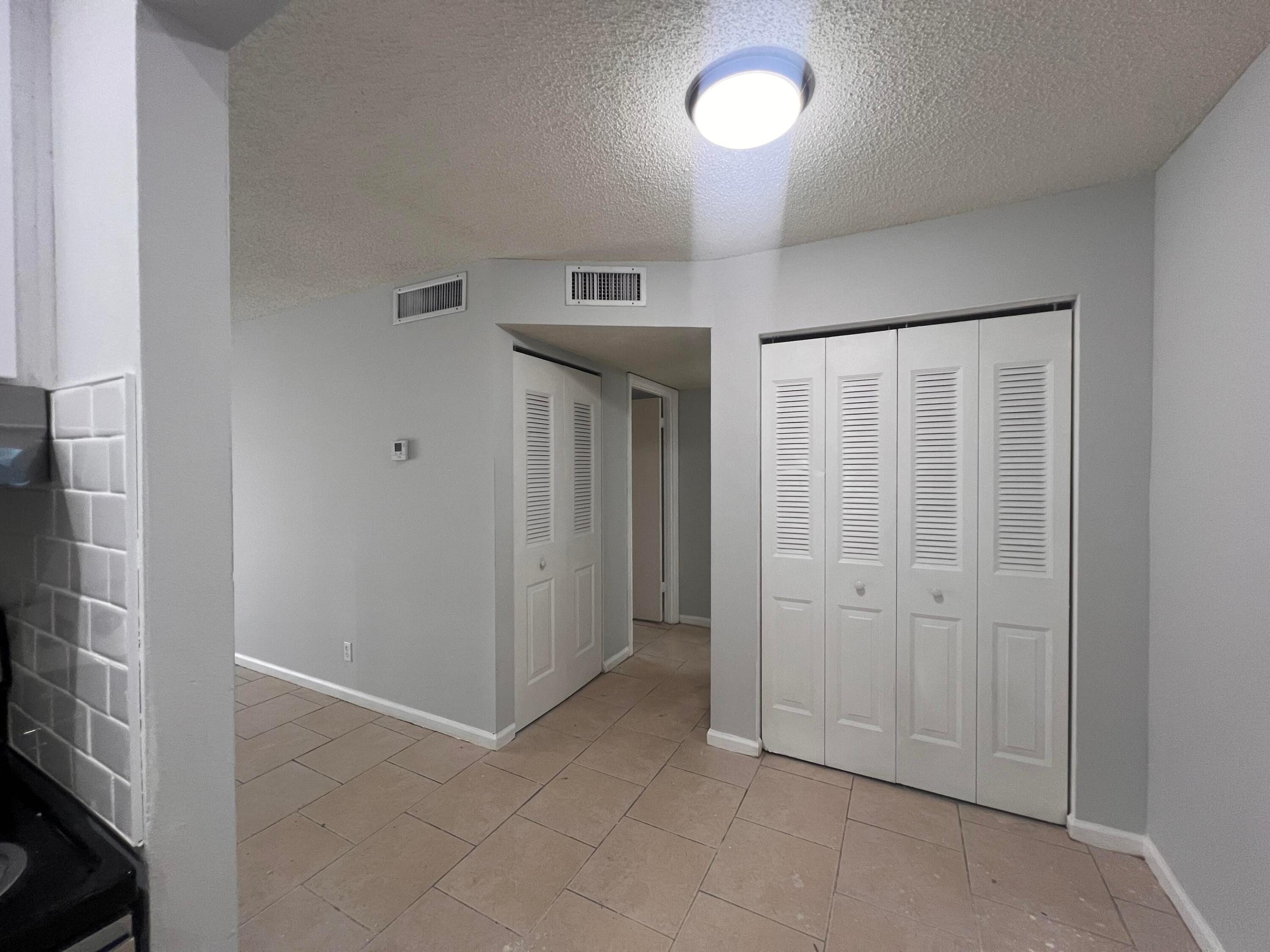 CROSS CREEK CONDO - Residential Lease