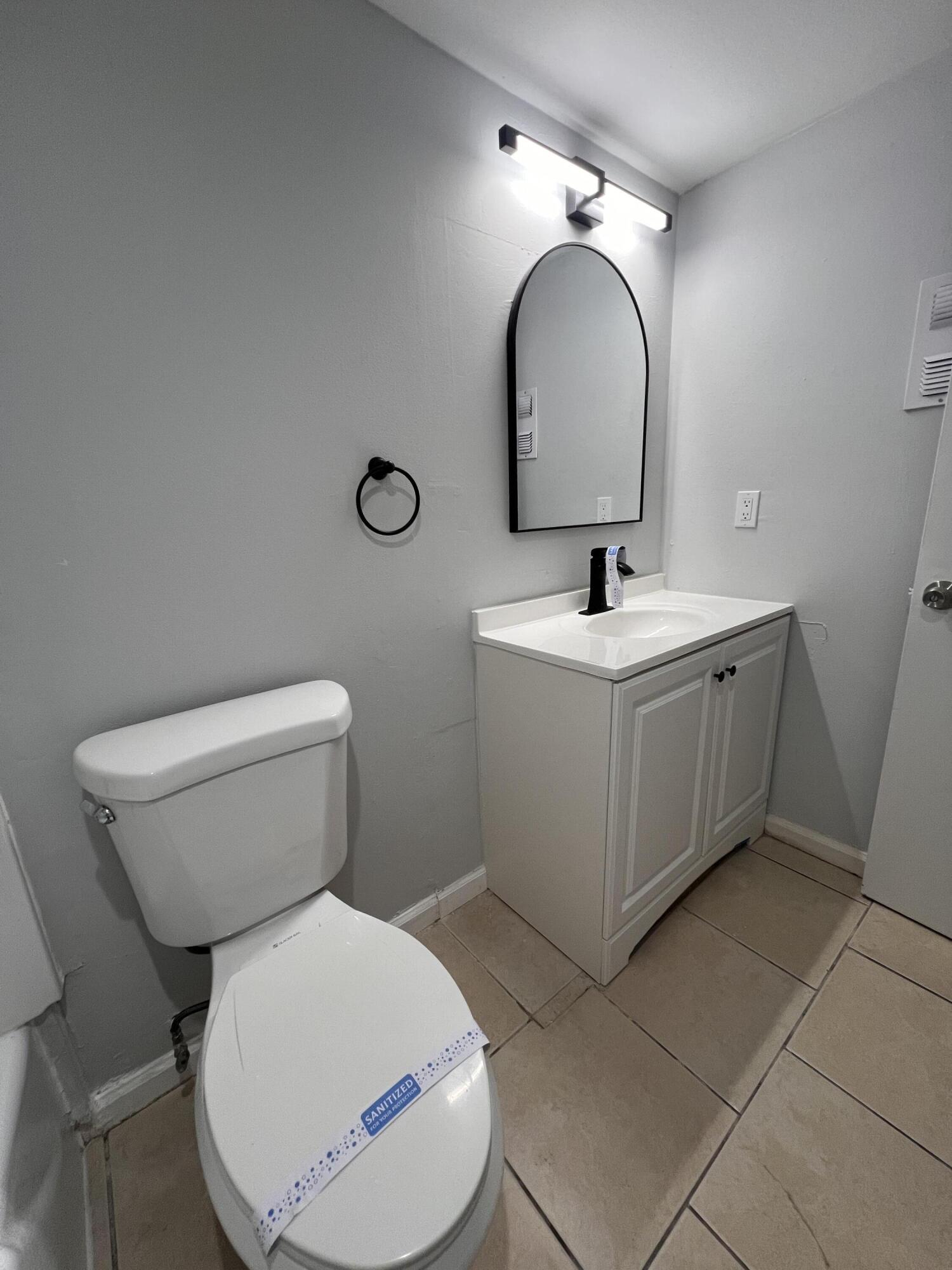 CROSS CREEK CONDO - Residential Lease