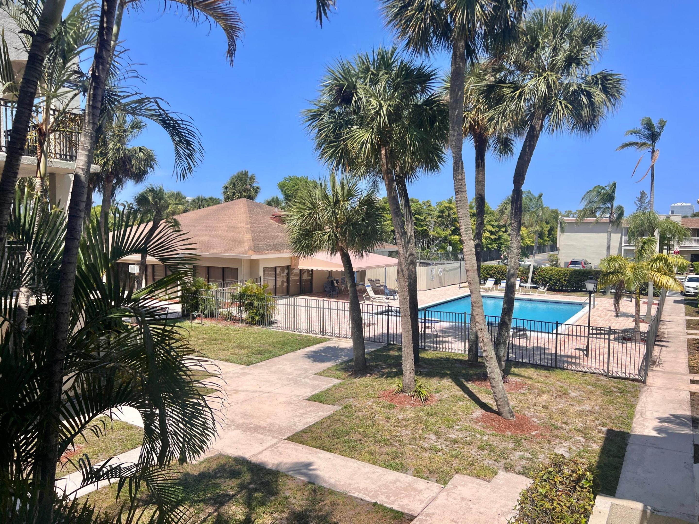 CROSS CREEK CONDO - Residential Lease