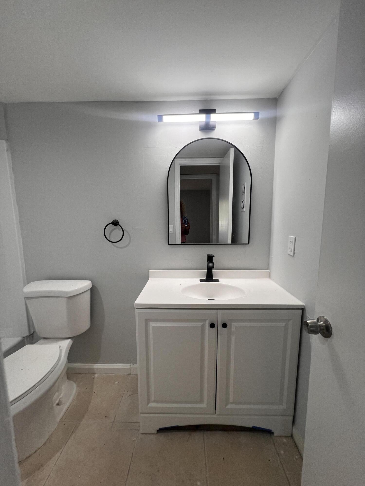 CROSS CREEK CONDO - Residential Lease