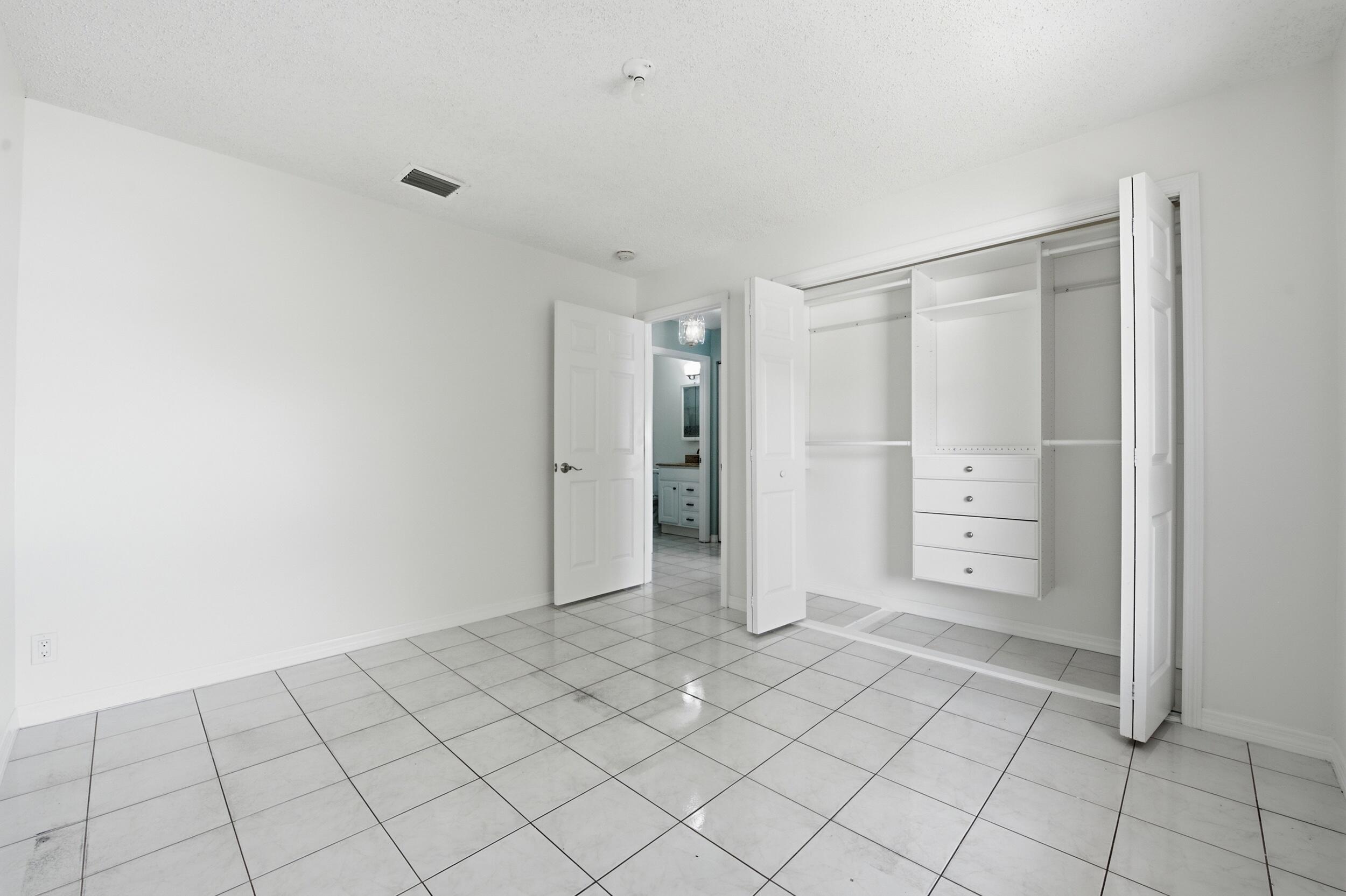 LANTANA HOMES 7 - Residential