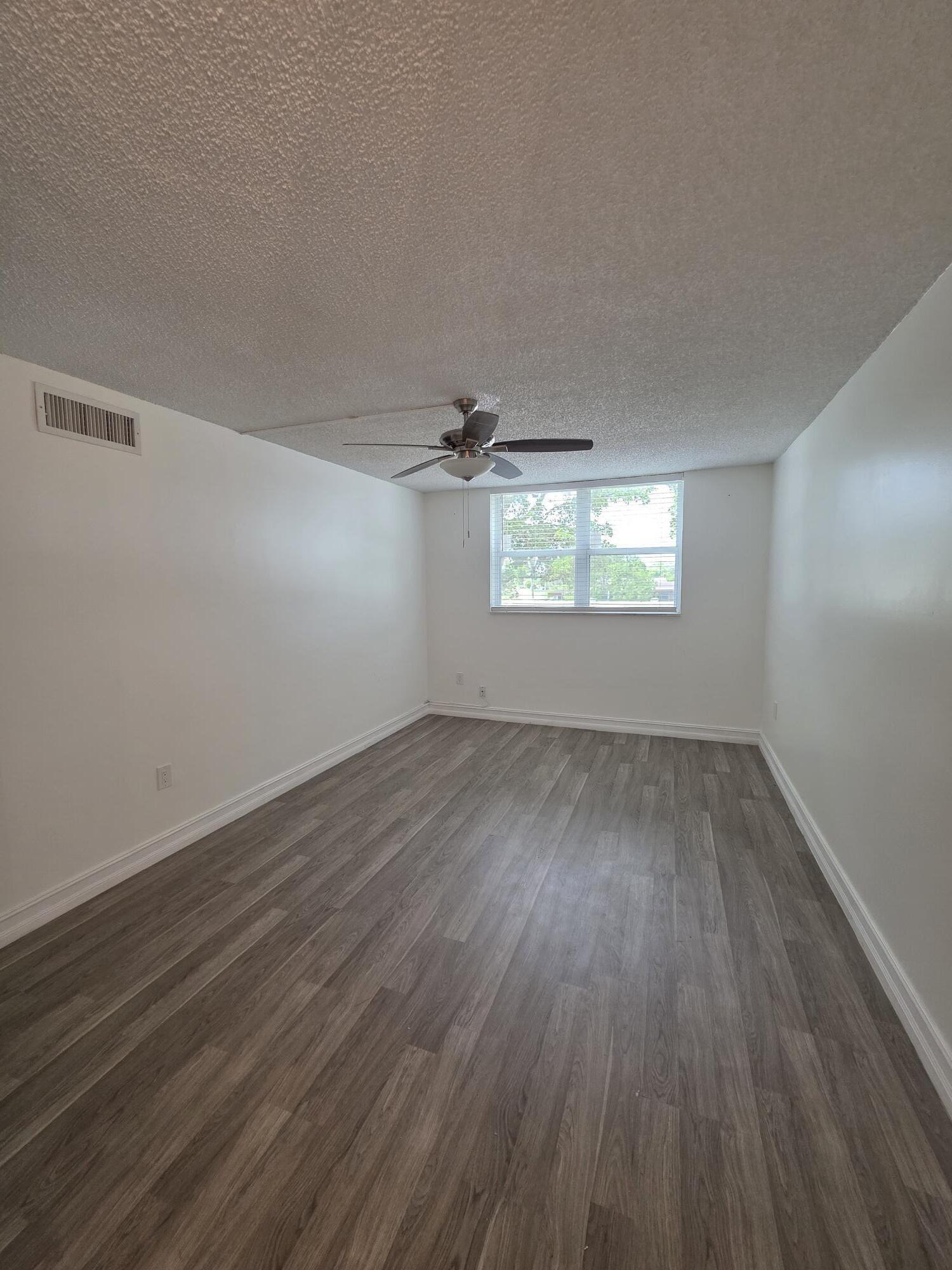 LIME BAY CONDOMINIUM 1 - Residential