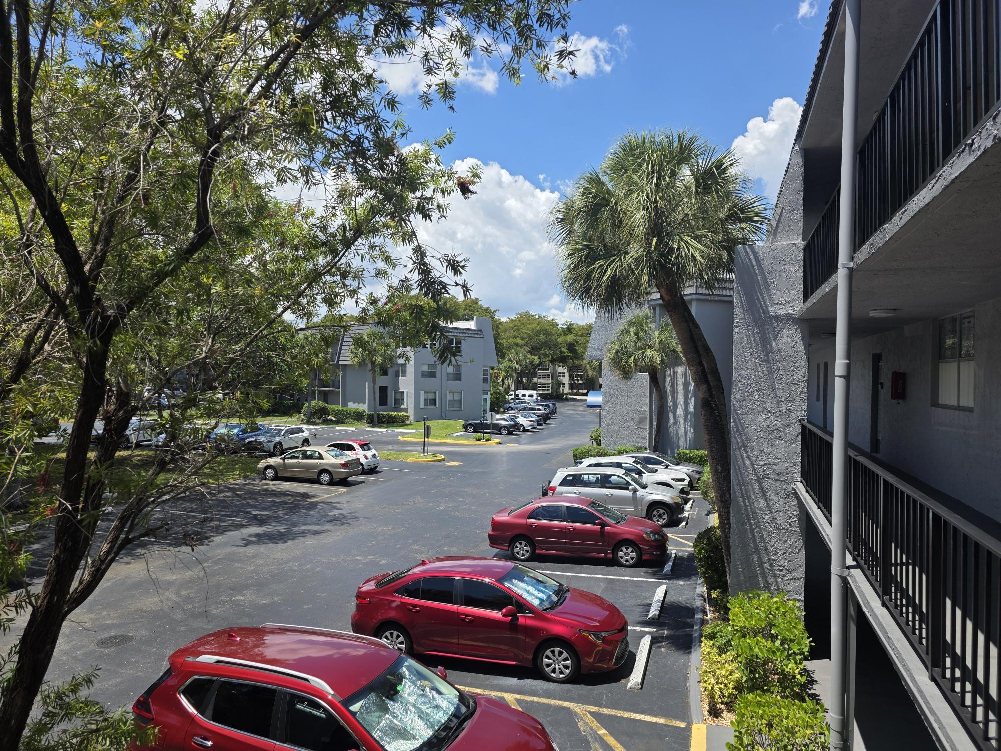 LIME BAY CONDOMINIUM 1 - Residential