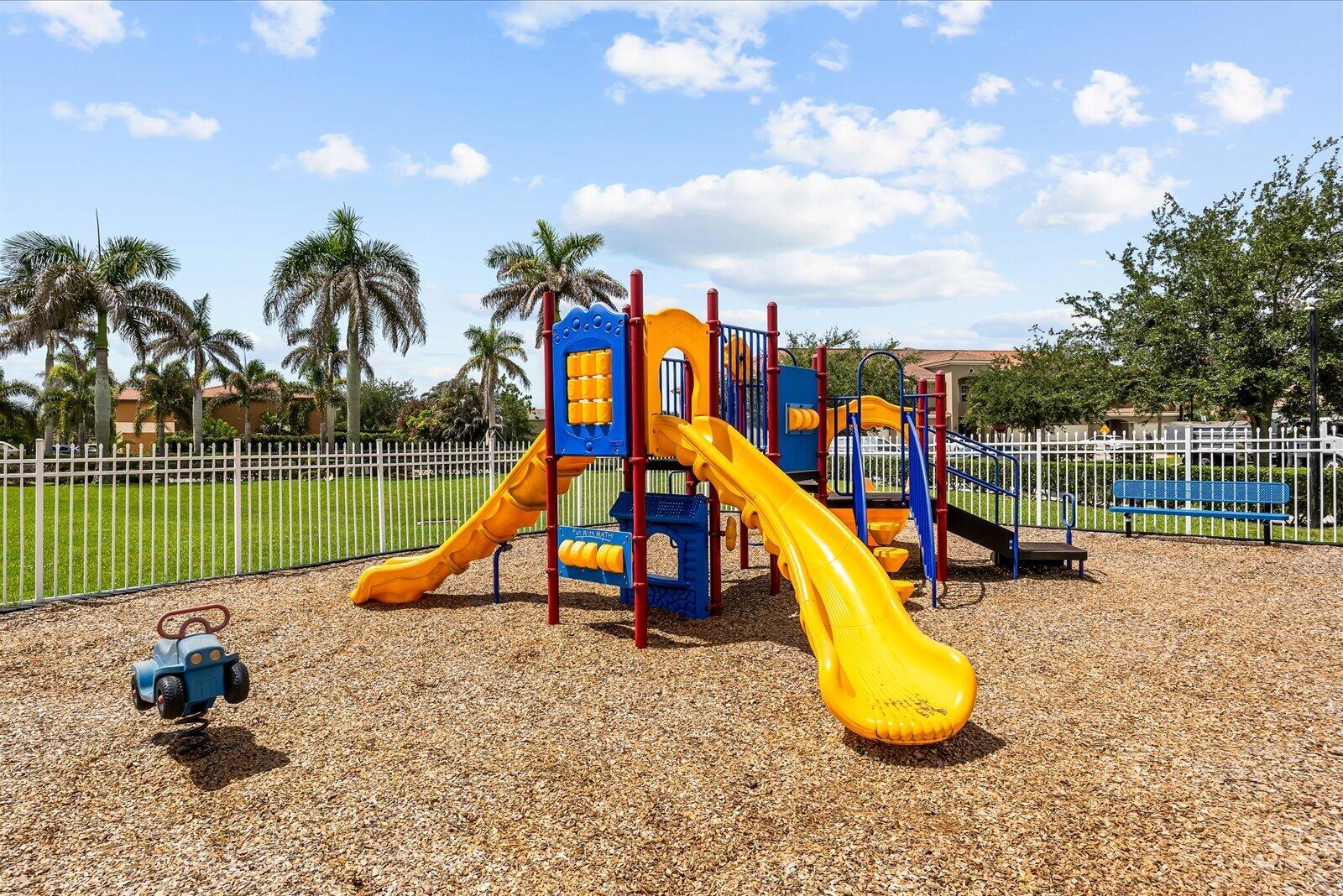 FOURTH  REPLAT OF PORTOFINO ISLES - Residential