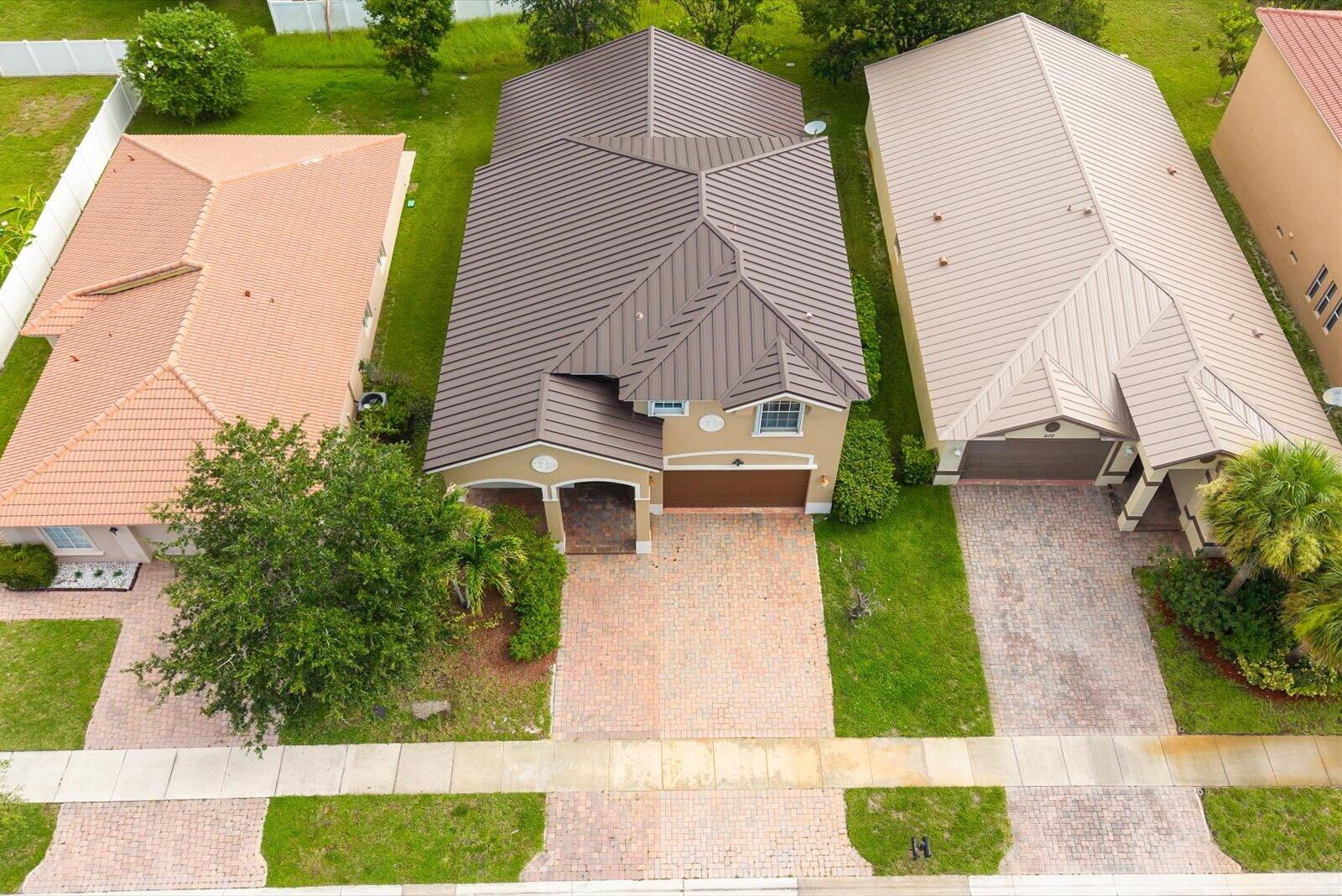 FOURTH  REPLAT OF PORTOFINO ISLES - Residential