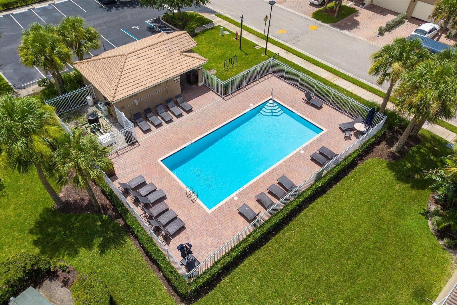 FOURTH  REPLAT OF PORTOFINO ISLES - Residential