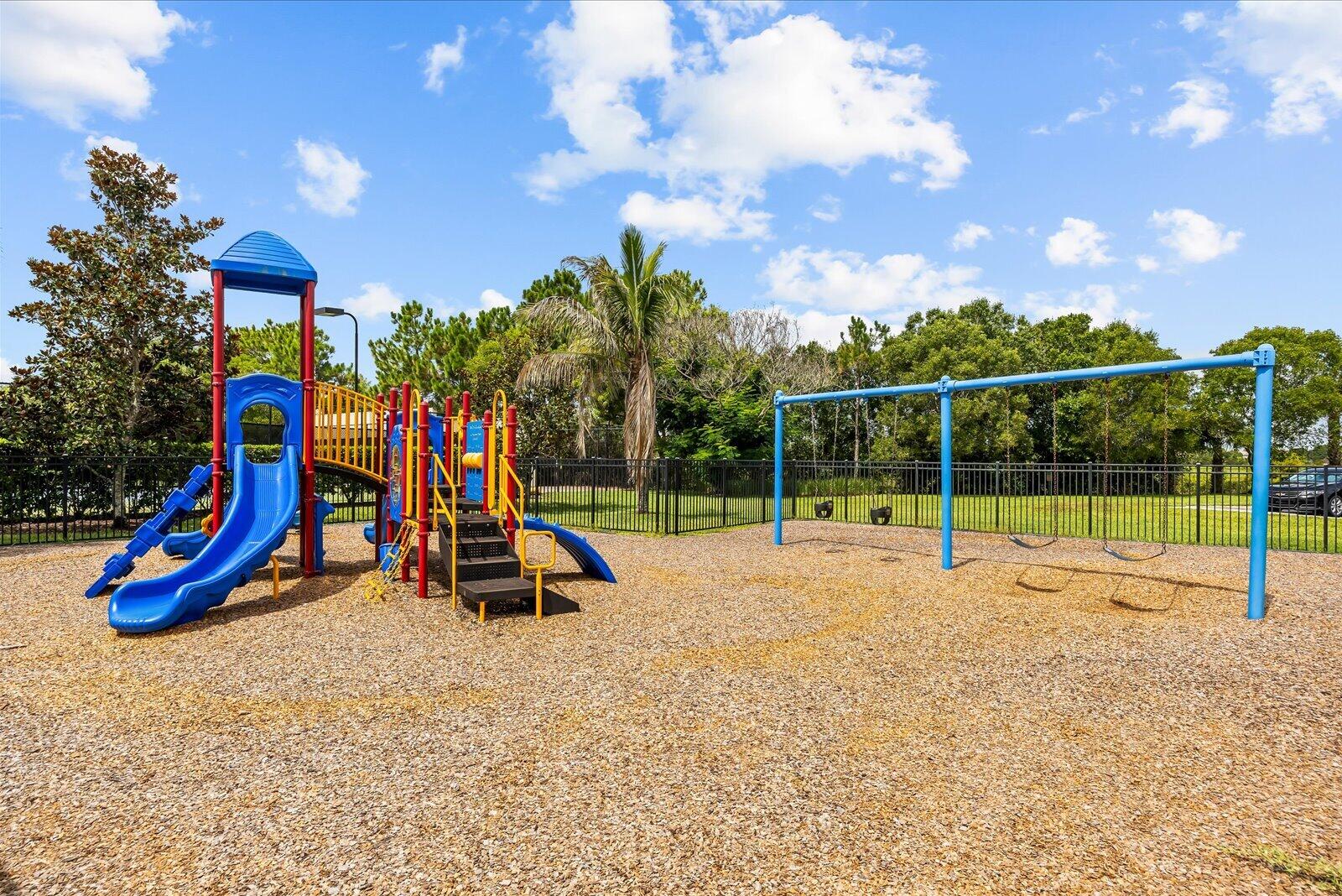 FOURTH  REPLAT OF PORTOFINO ISLES - Residential