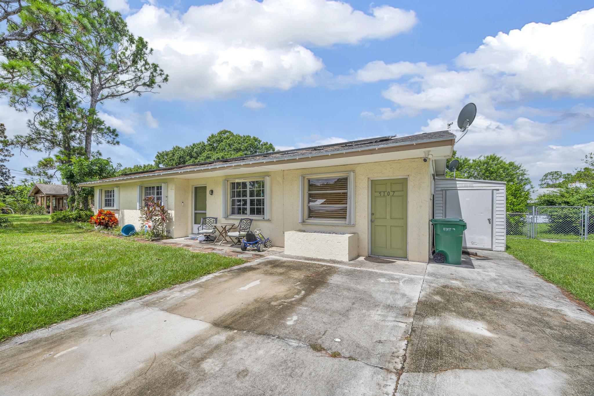 INDIAN RIVER ESTATES UNIT 7 - Residential