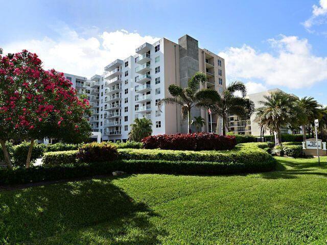 PATRICIAN OF PALM BEACH CONDO - Residential Lease