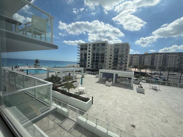PATRICIAN OF PALM BEACH CONDO - Residential Lease