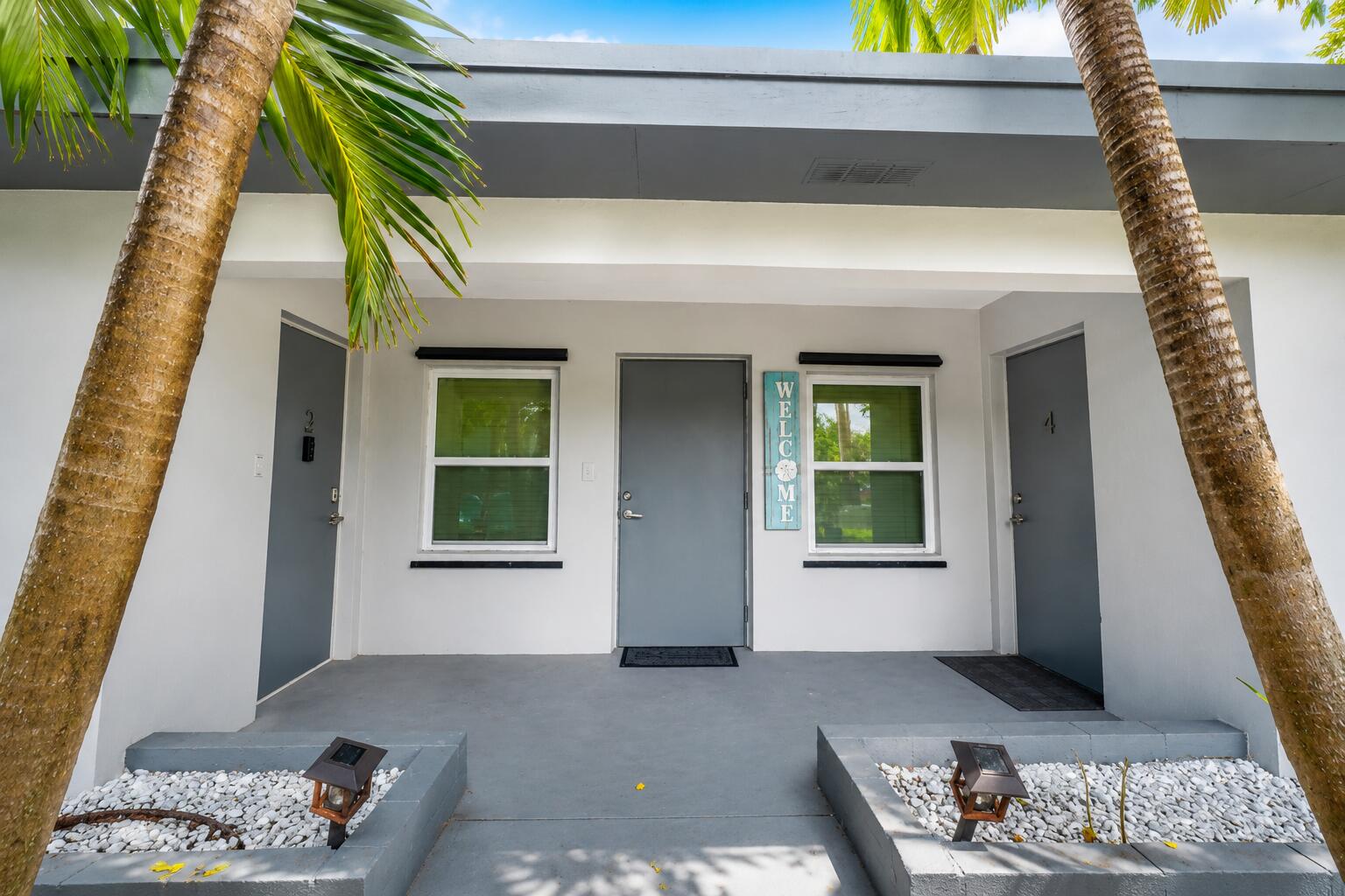 NORTH HOLLYWOOD - Residential Income